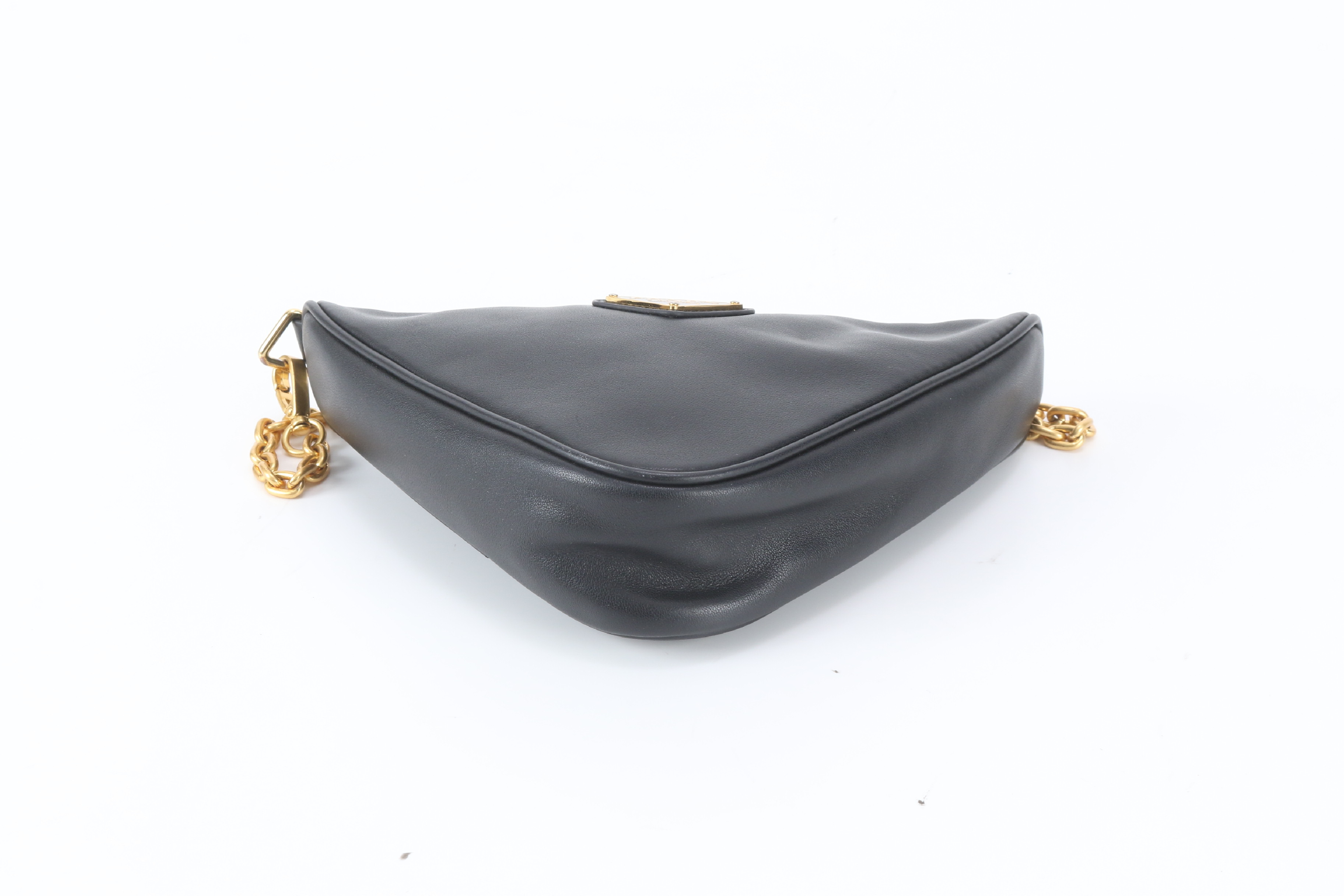 Triangle Chain Shoulder Bag — view 6
