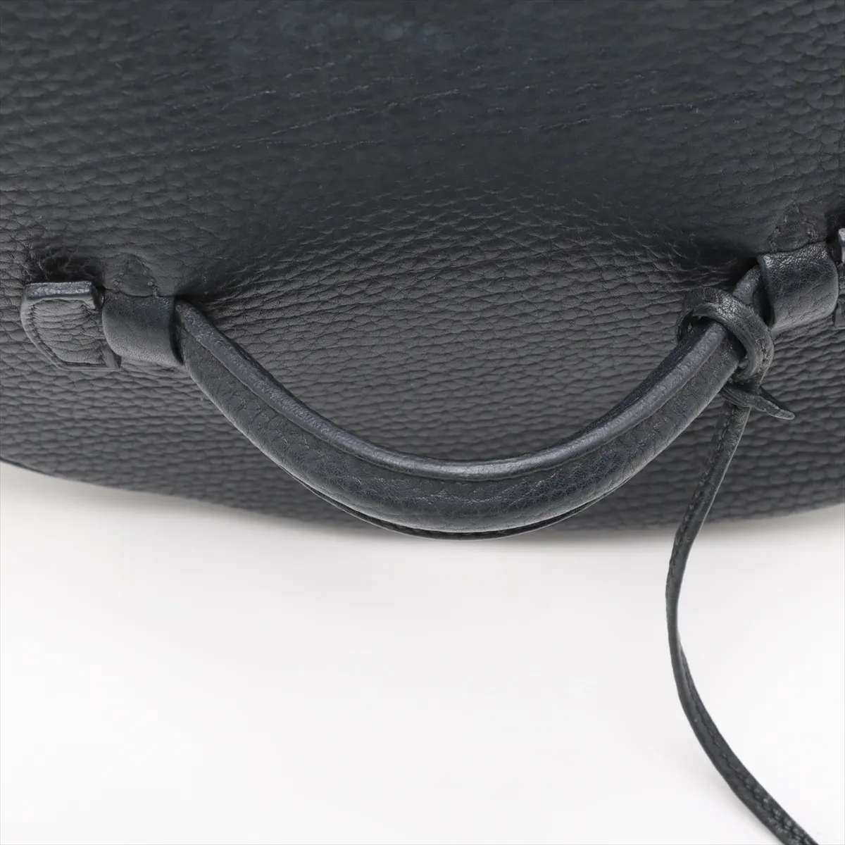 Intercity Vanity Taurillon Clemence Black Gold Hardware B:1998 — view 5