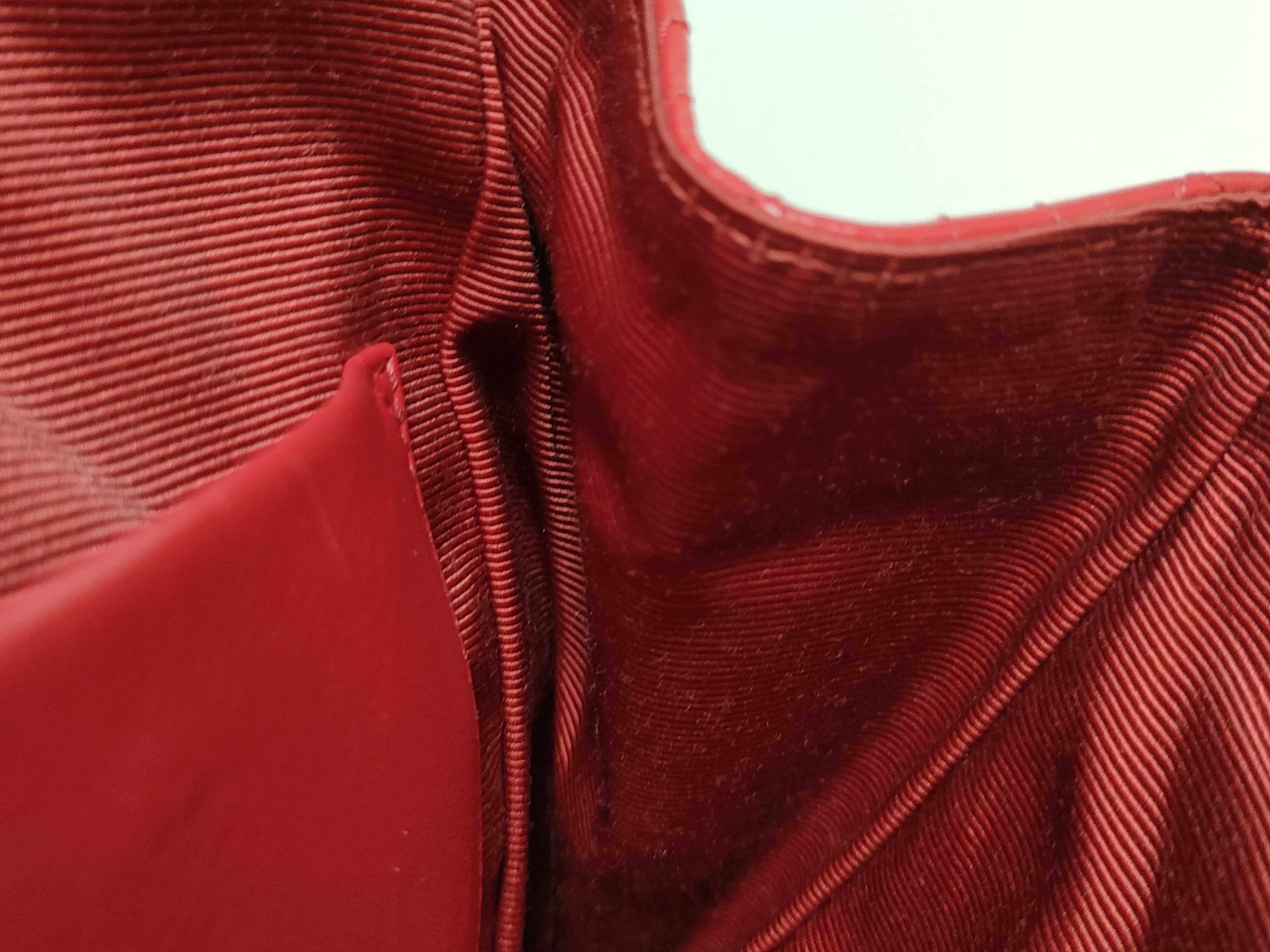 Stardust Backpack / 01-RU-1106 / Cannage Quilt / Red / Silver Hardware Backpack — view 8
