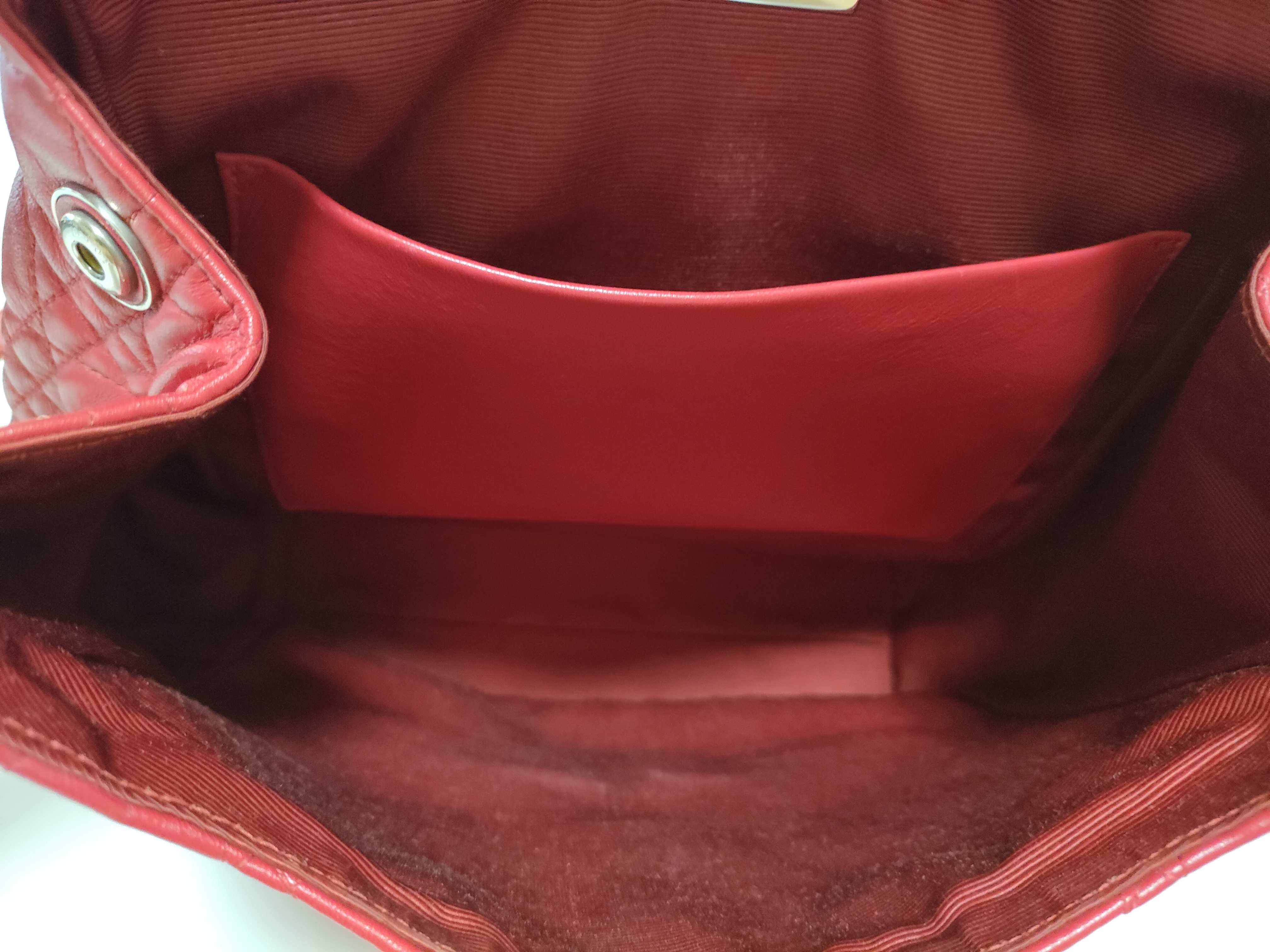Stardust Backpack / 01-RU-1106 / Cannage Quilt / Red / Silver Hardware Backpack — view 9