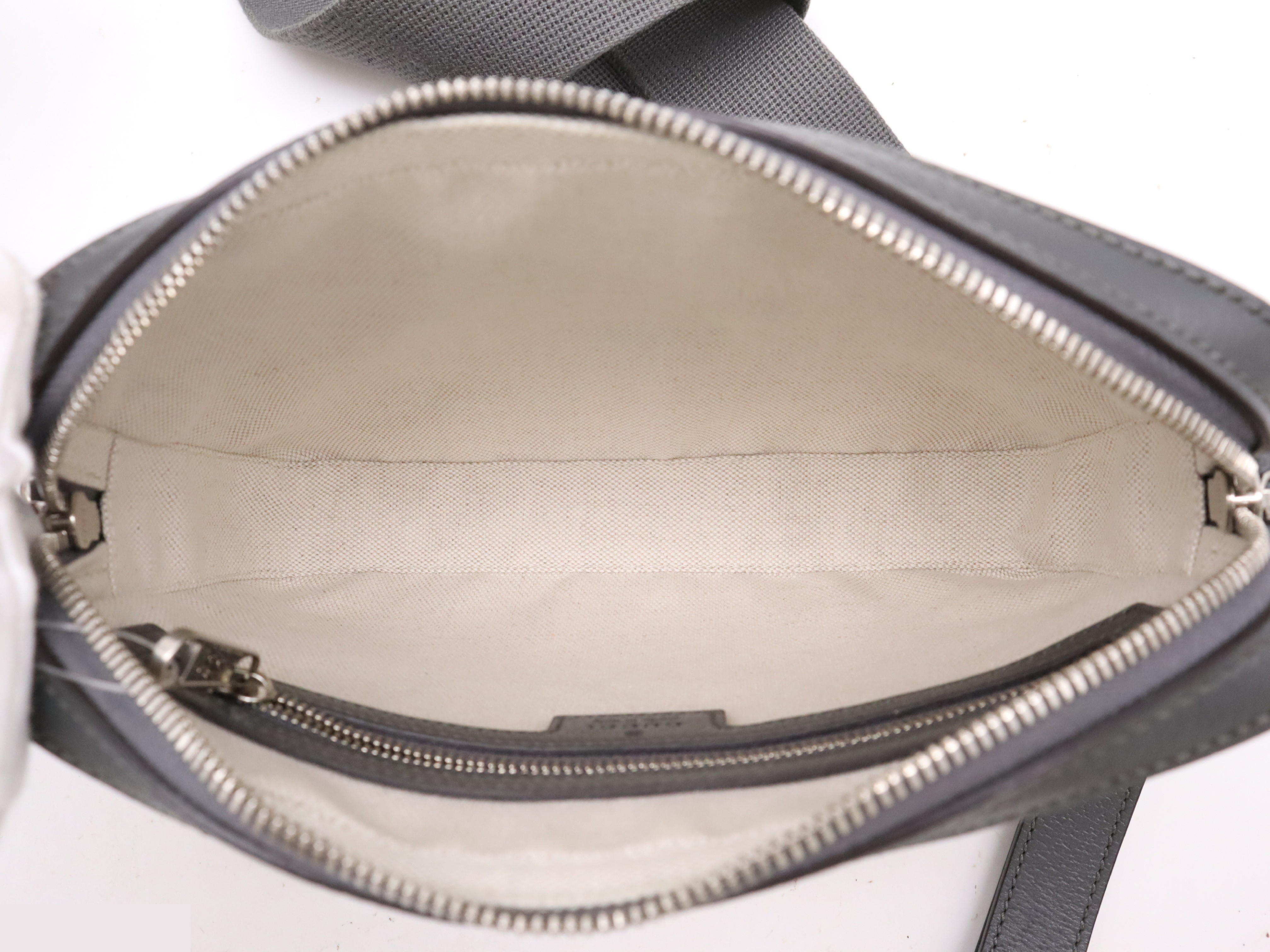 GG Supreme Ophidia GG Shoulder Bag, Gray, Silver Hardware — view 9