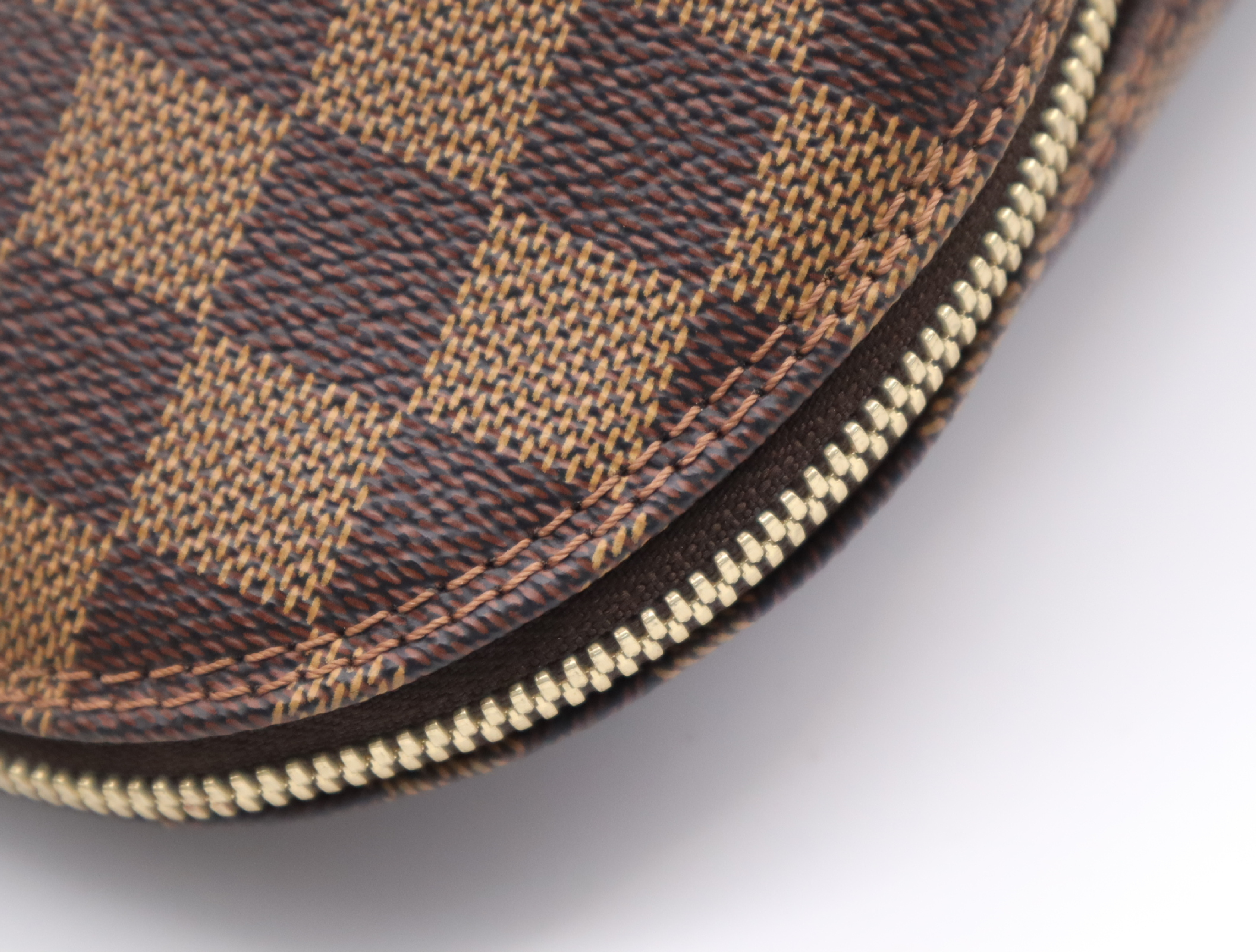 N51131 Damier Alma Handbag with Padlock and 2 Keys — view 11