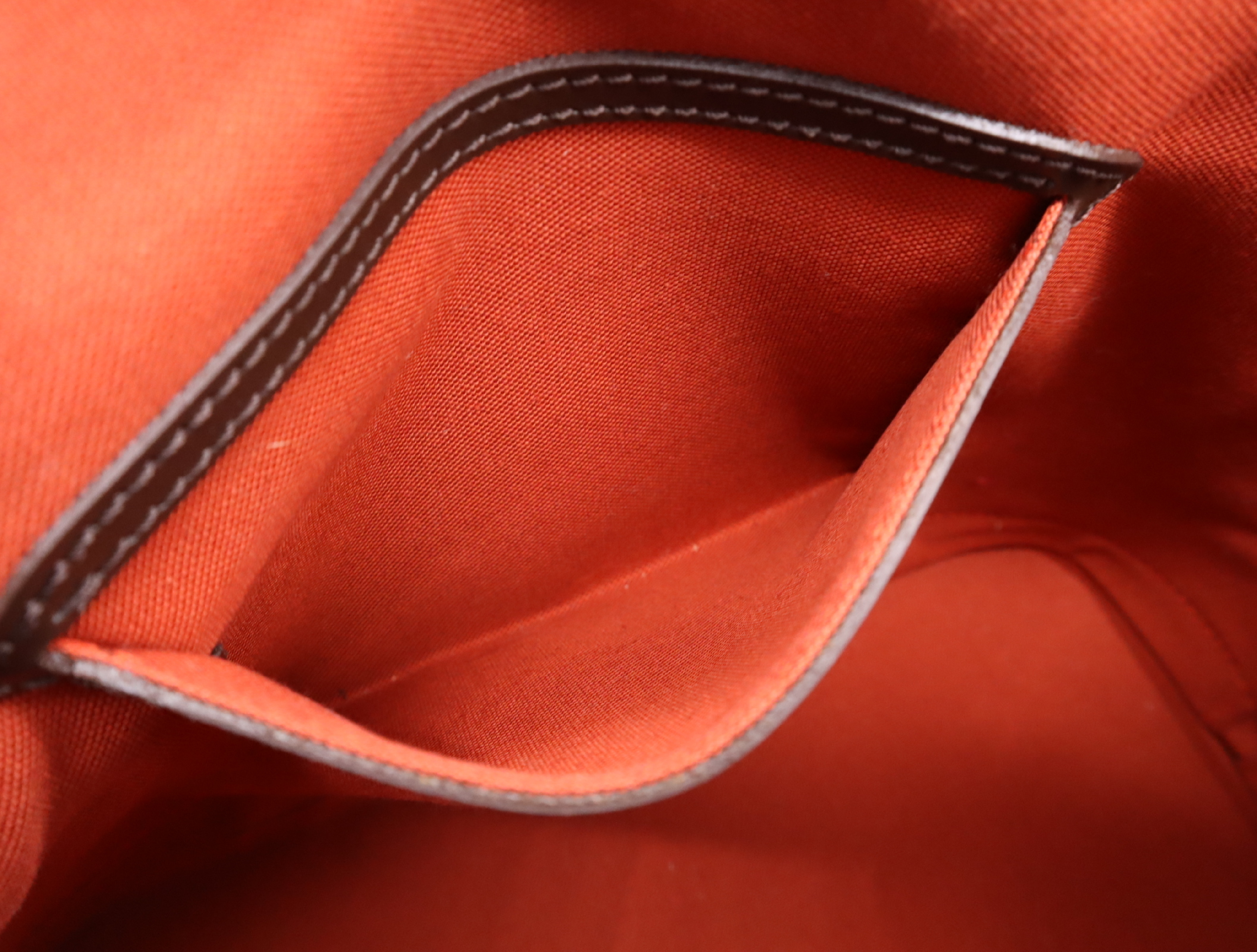 N51131 Damier Alma Handbag with Padlock and 2 Keys — view 15