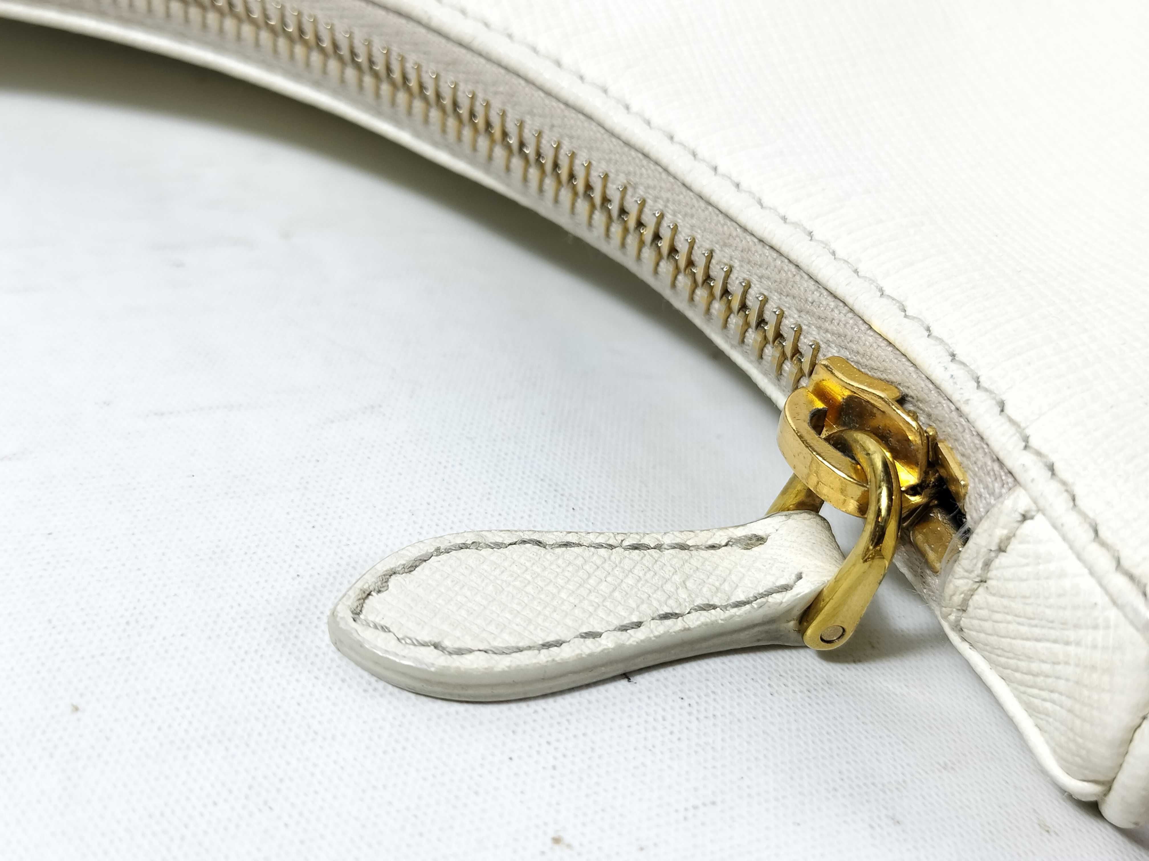 Saffiano White 2-way Shoulder Bag 1BH204 — view 9