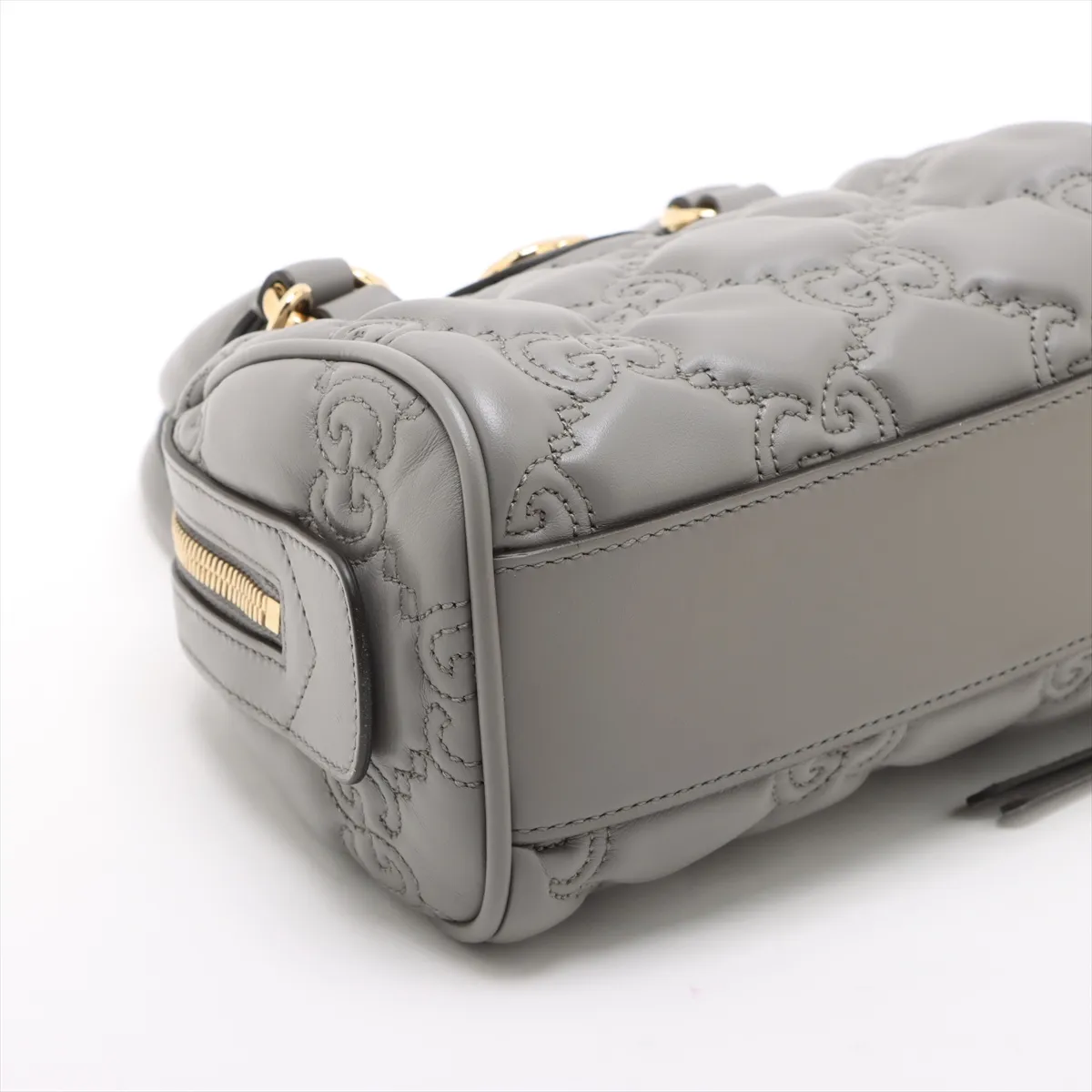 GG Matelassé Leather 2-Way Handbag, Gray, 702251 — view 4