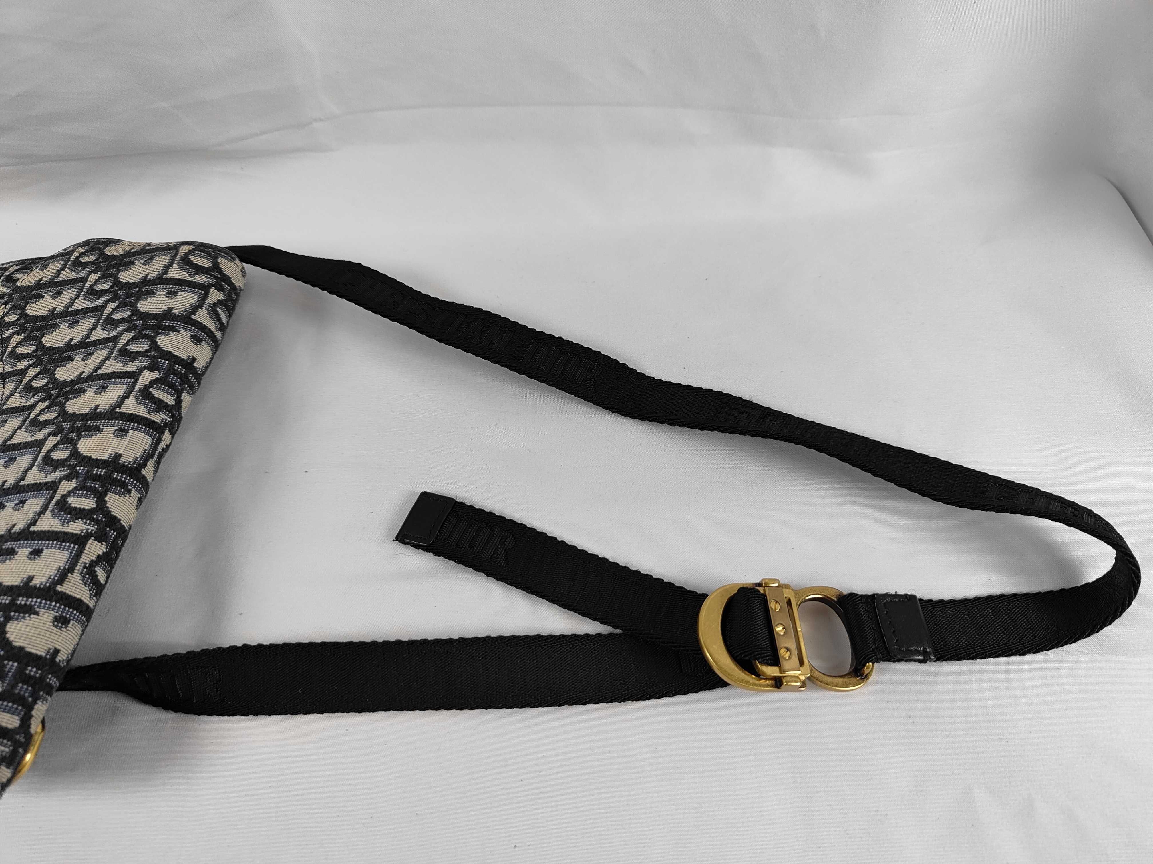 Oblique Saddle Bum Bag Shoulder Bag — view 3