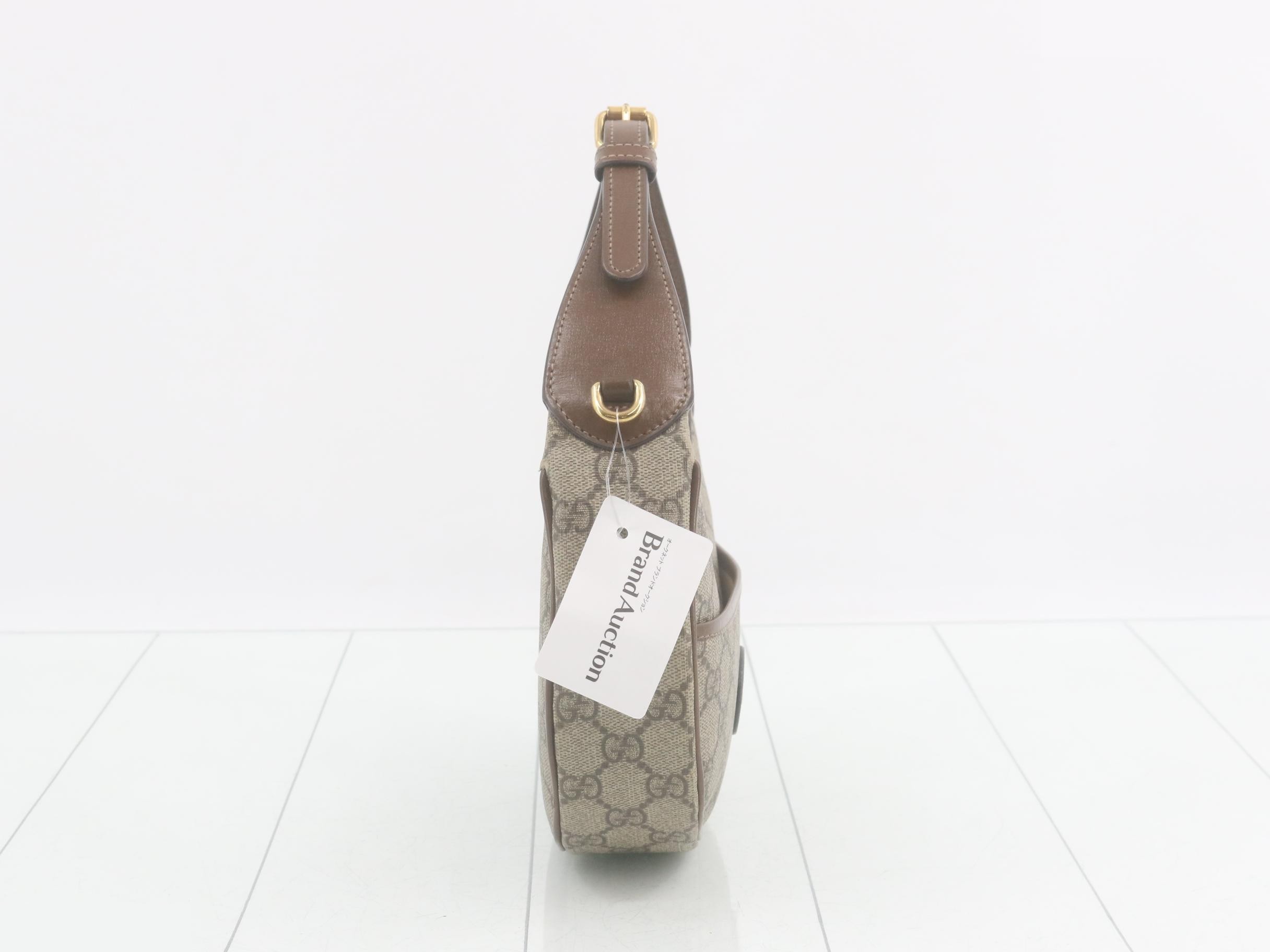 GG Supreme Leather 2-Way One-Shoulder Bag — view 4