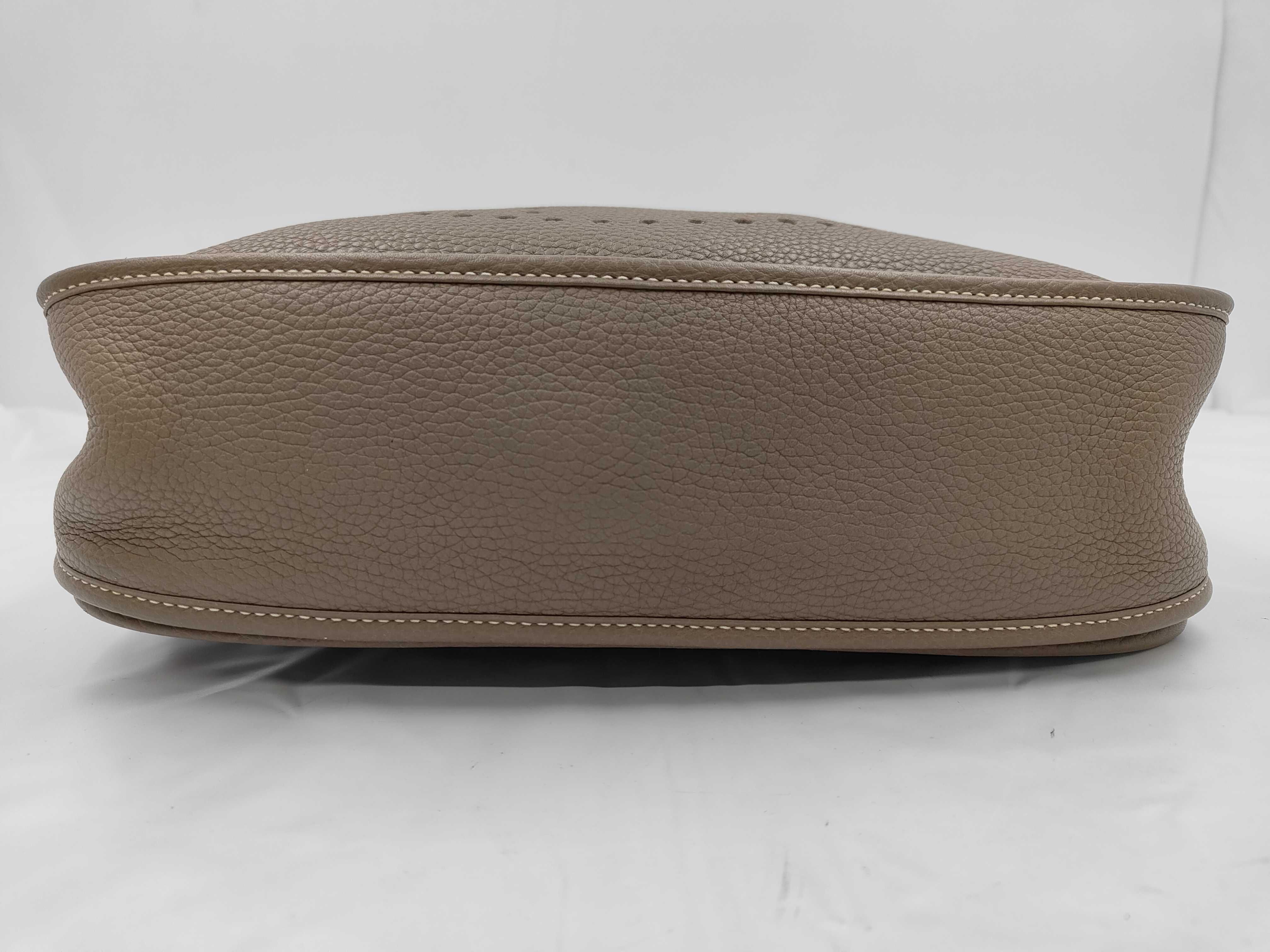 Evelyne Shoulder Bag — view 5