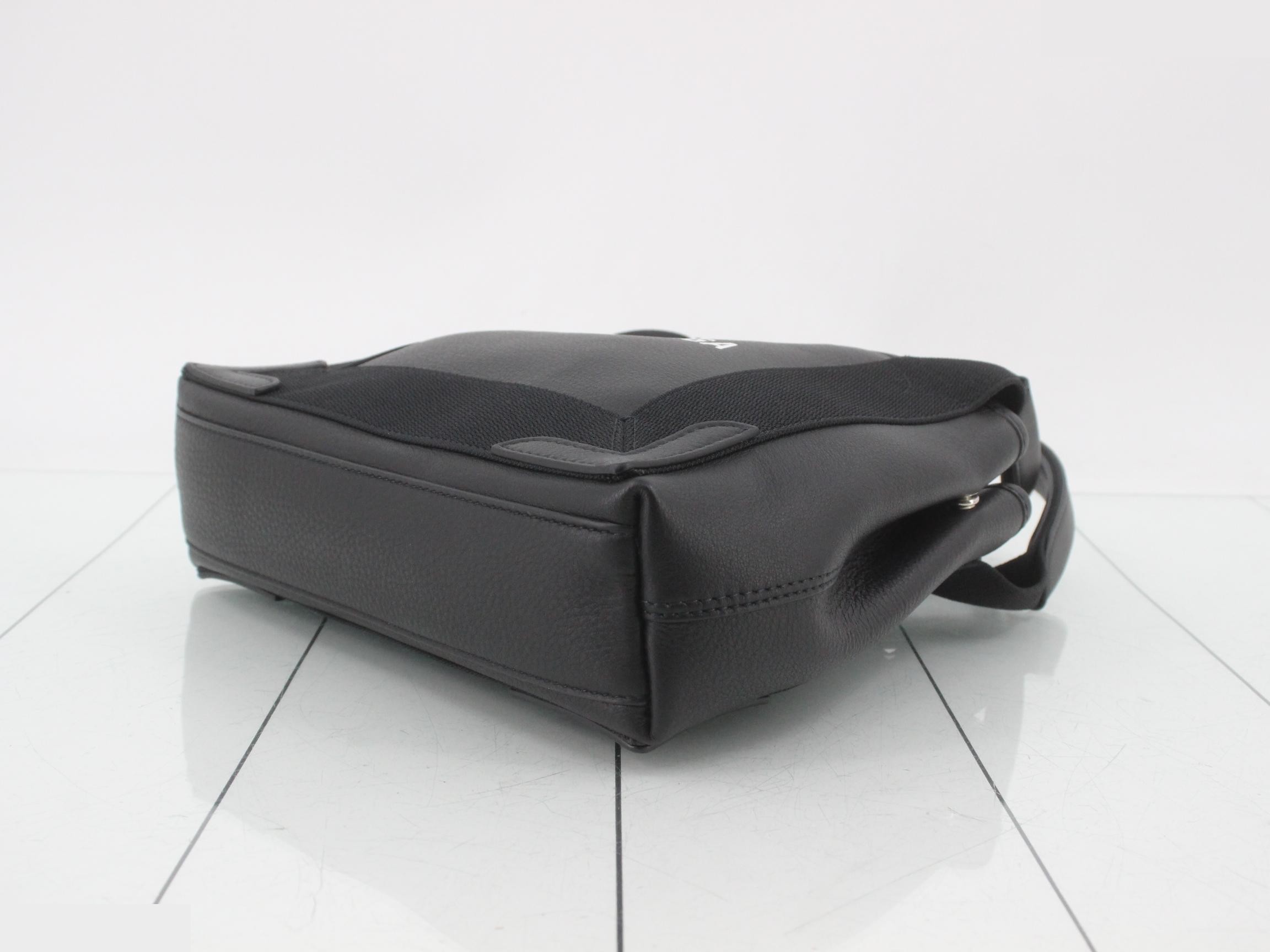Navy Cabas XS 2-Way Bag - Unused, Stored Item — view 6