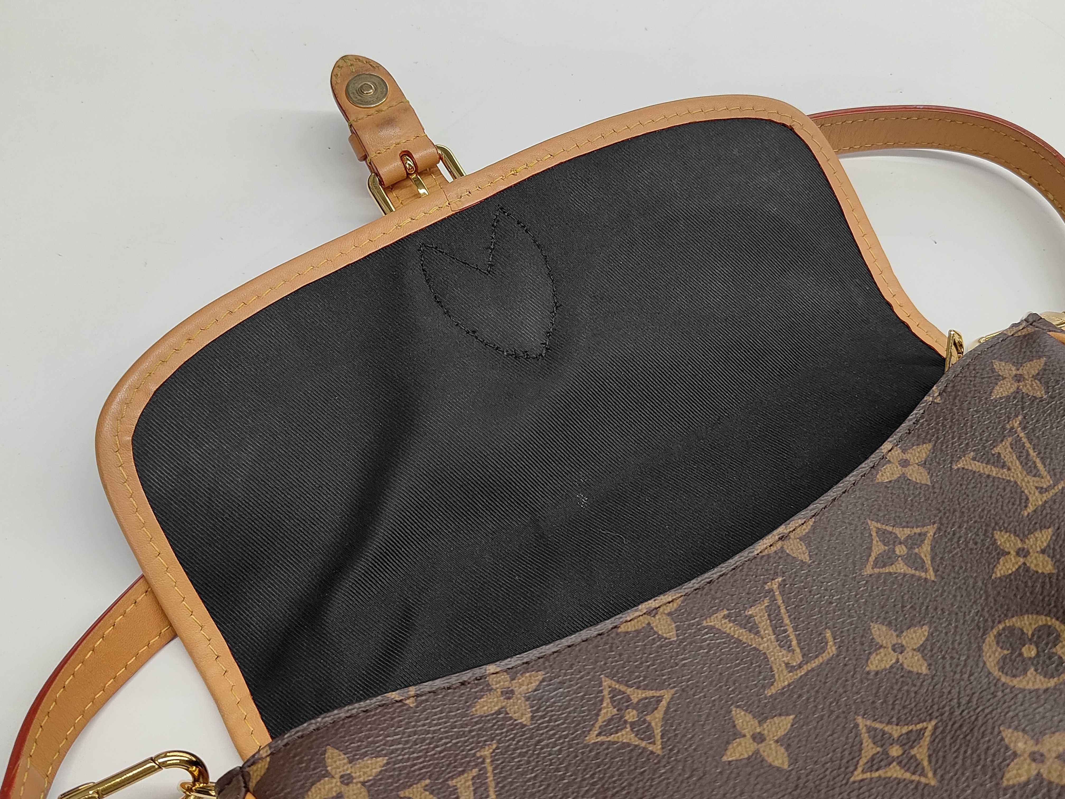 M45985 Monogram Diane NM PM Shoulder Bag with 2 Straps — view 10