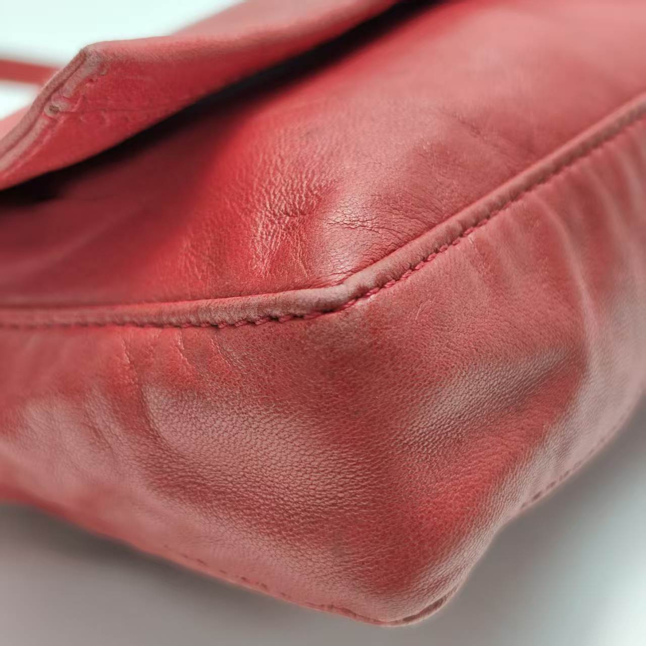 【*Shipped from: China*】FENDI Lambskin Handbag — view 3