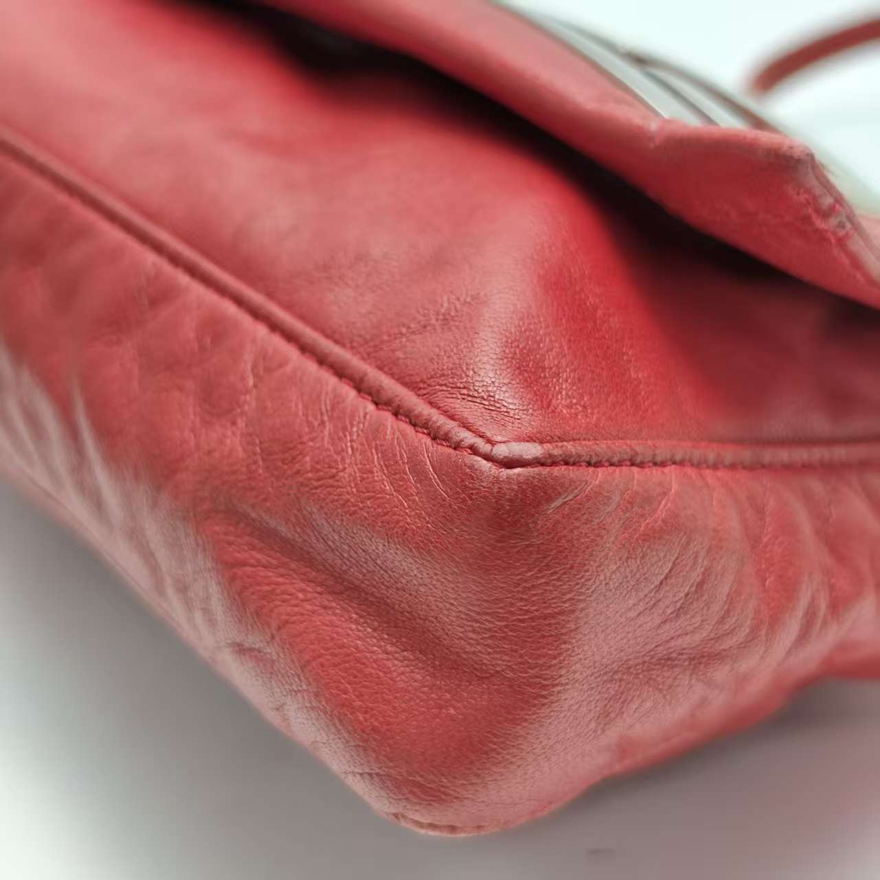 【*Shipped from: China*】FENDI Lambskin Handbag — view 4