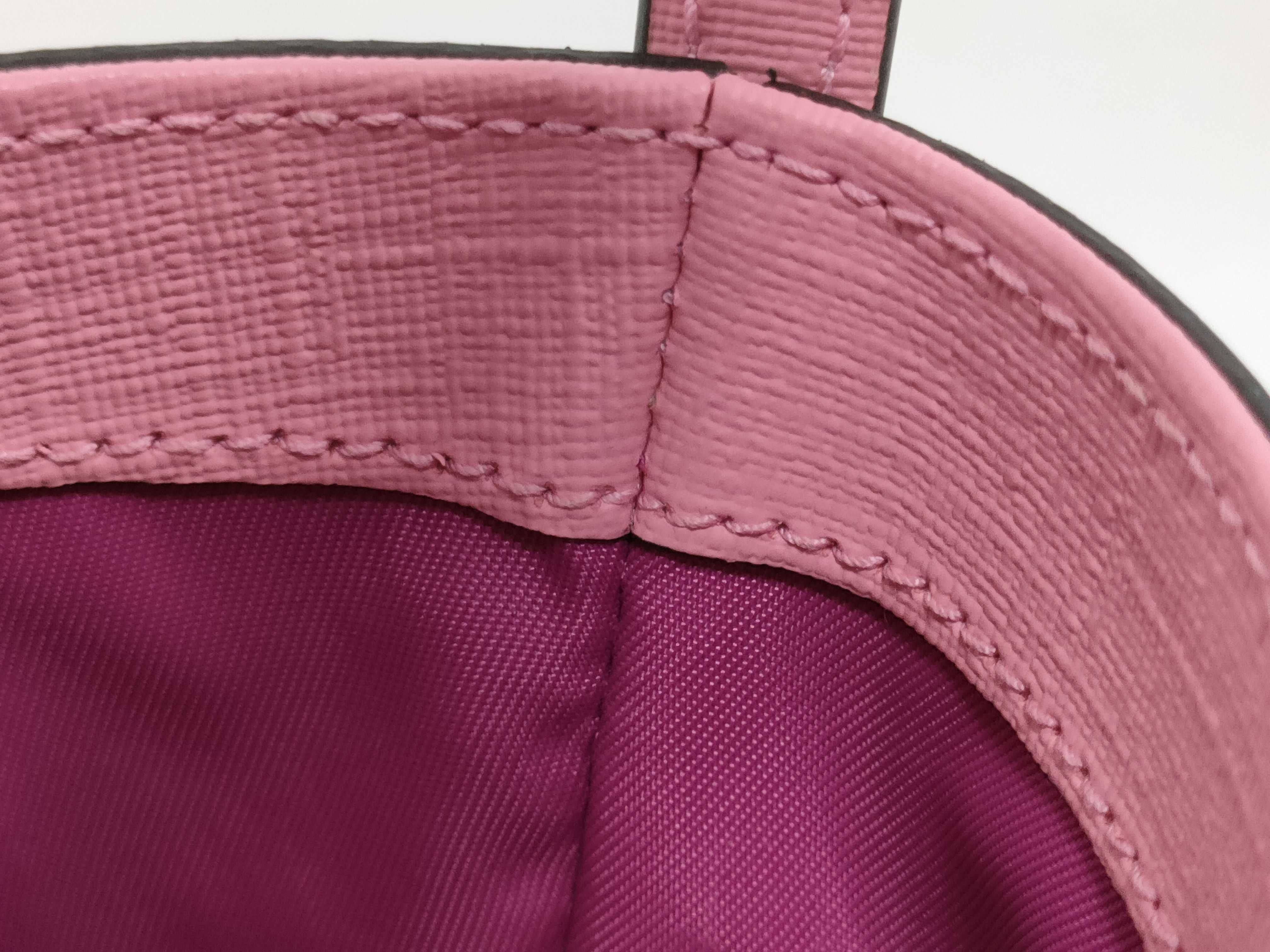 GG Supreme Strawberry 630591 Handbag — view 11