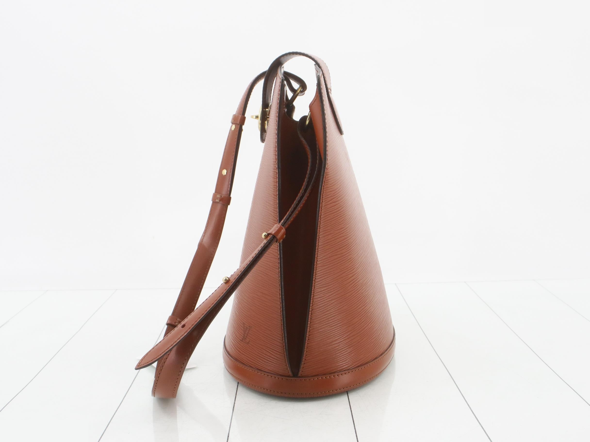 M52253 Cluny Kenyan Brown 319 — view 3