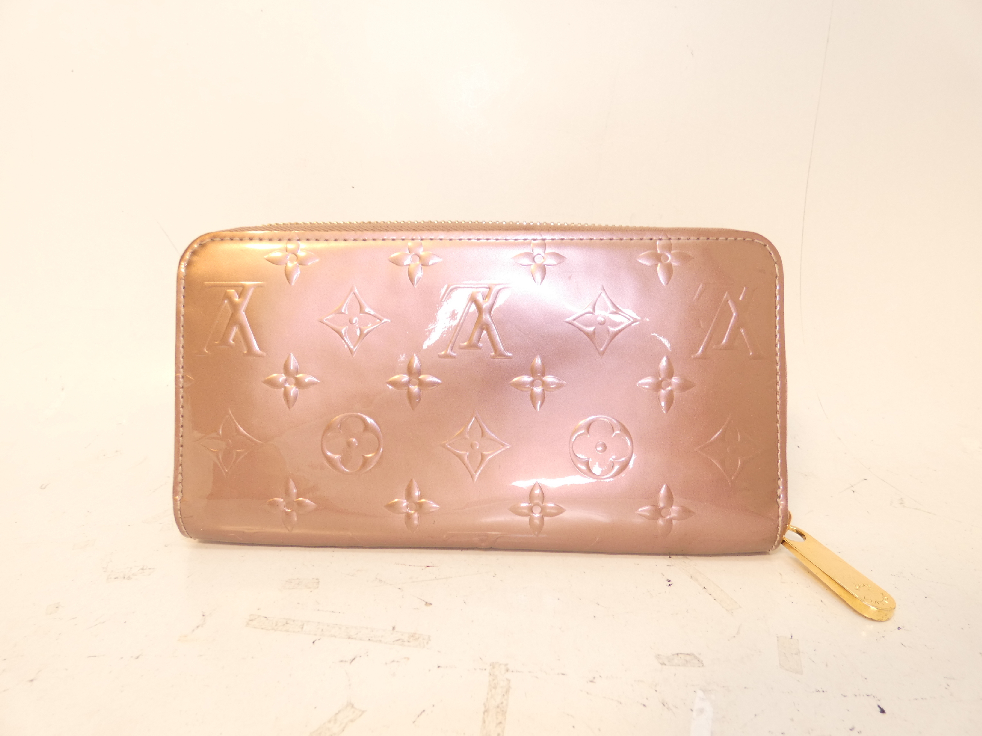 Monogram Vernis Zippy Long Wallet