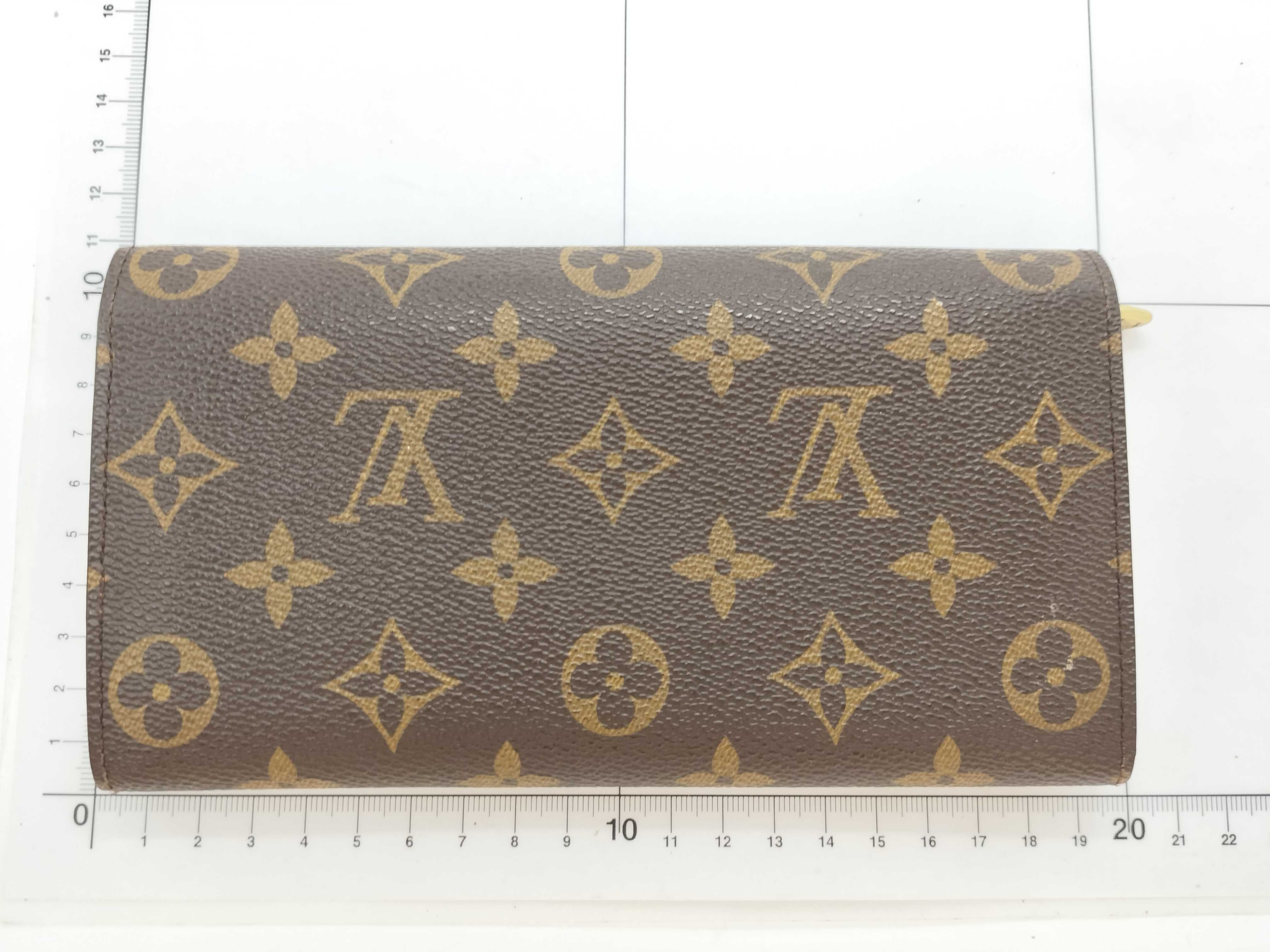 Monogram Old Portefeuille Sarah Wallet — view 2