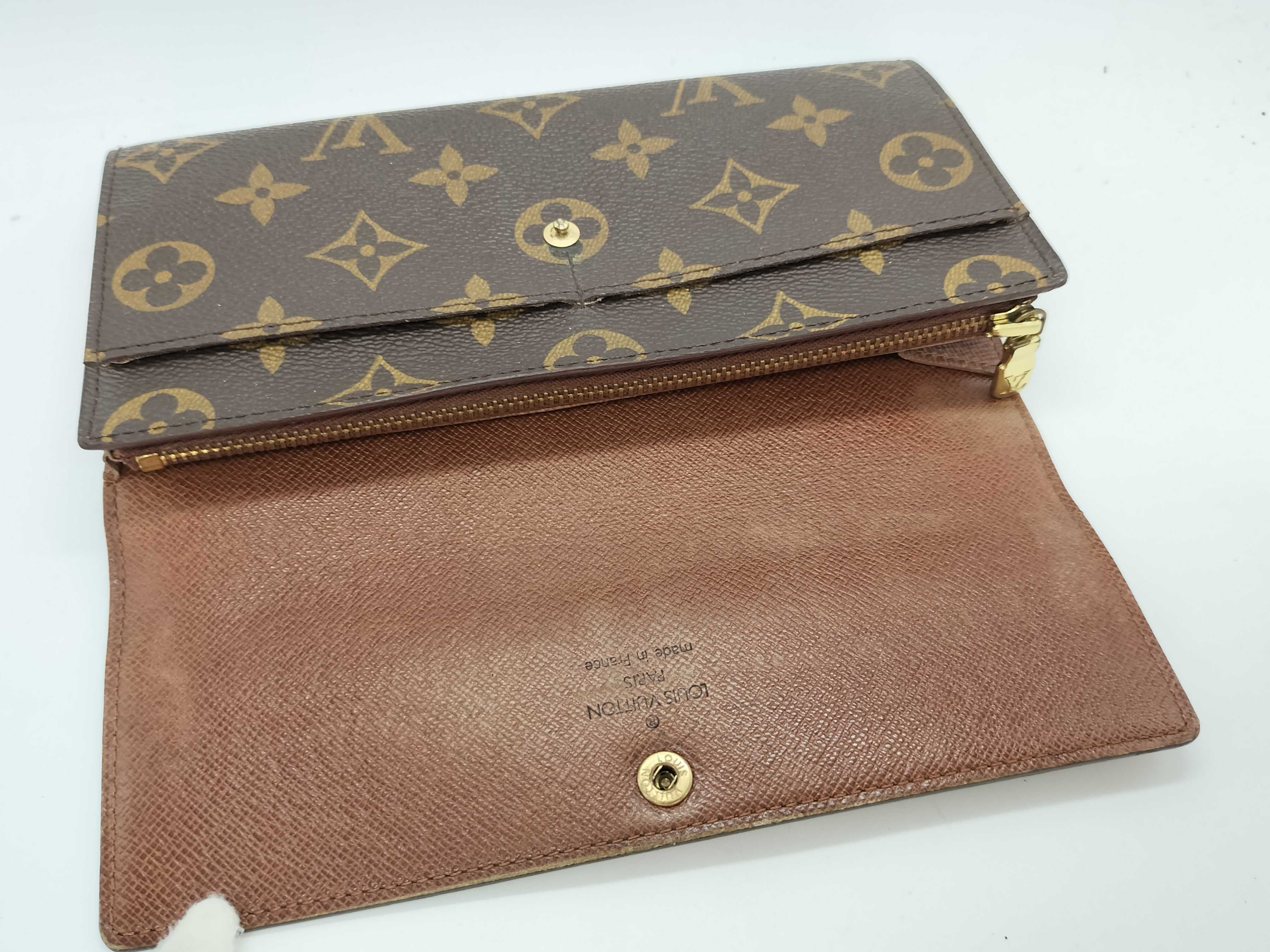 Monogram Old Portefeuille Sarah Wallet — view 9