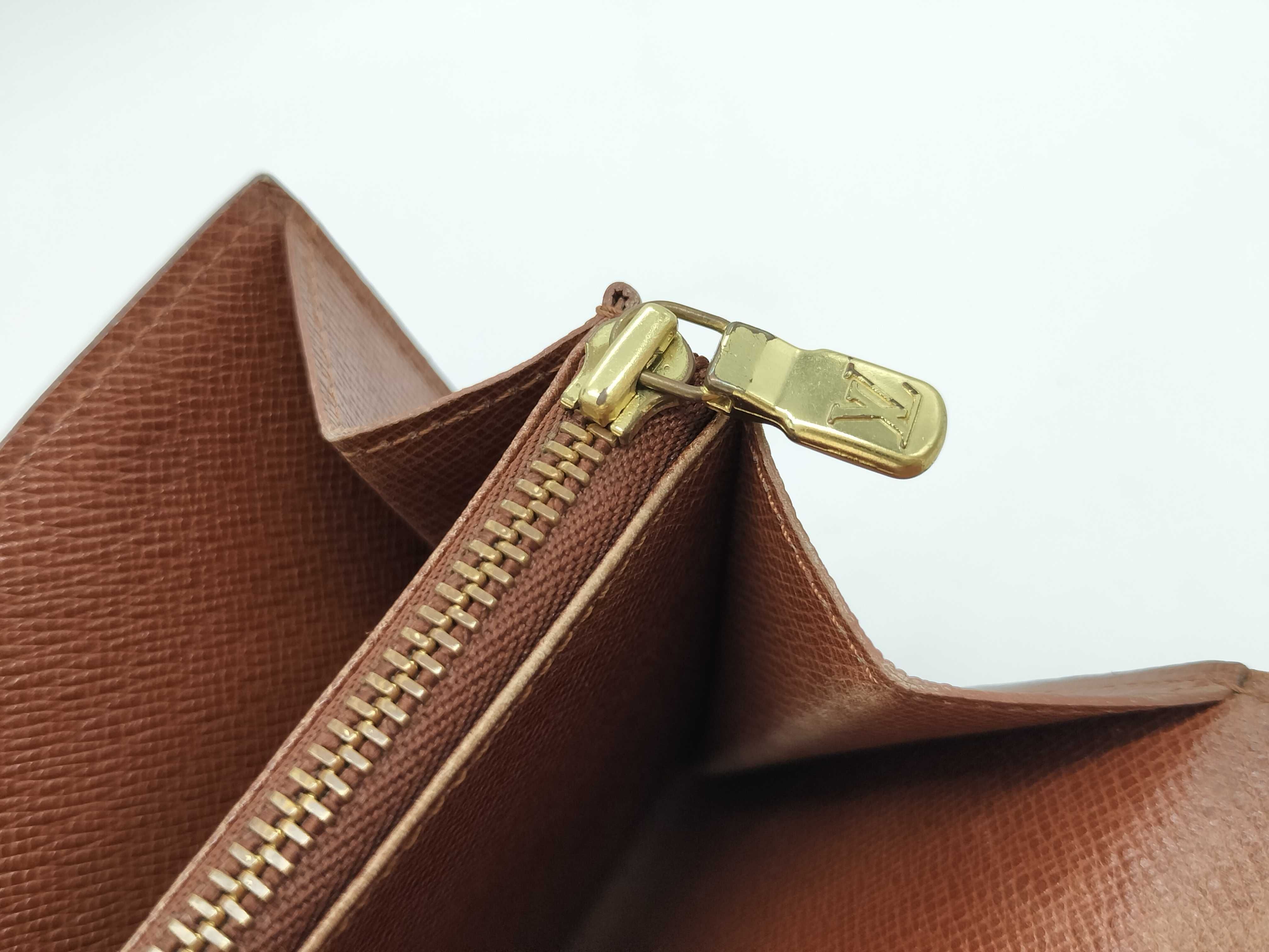 Monogram Old Portefeuille Sarah Wallet — view 10