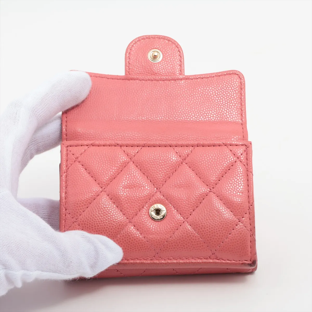Matelassé Caviar Skin Compact Wallet, Pink with Gold Hardware, 28442076 — view 3