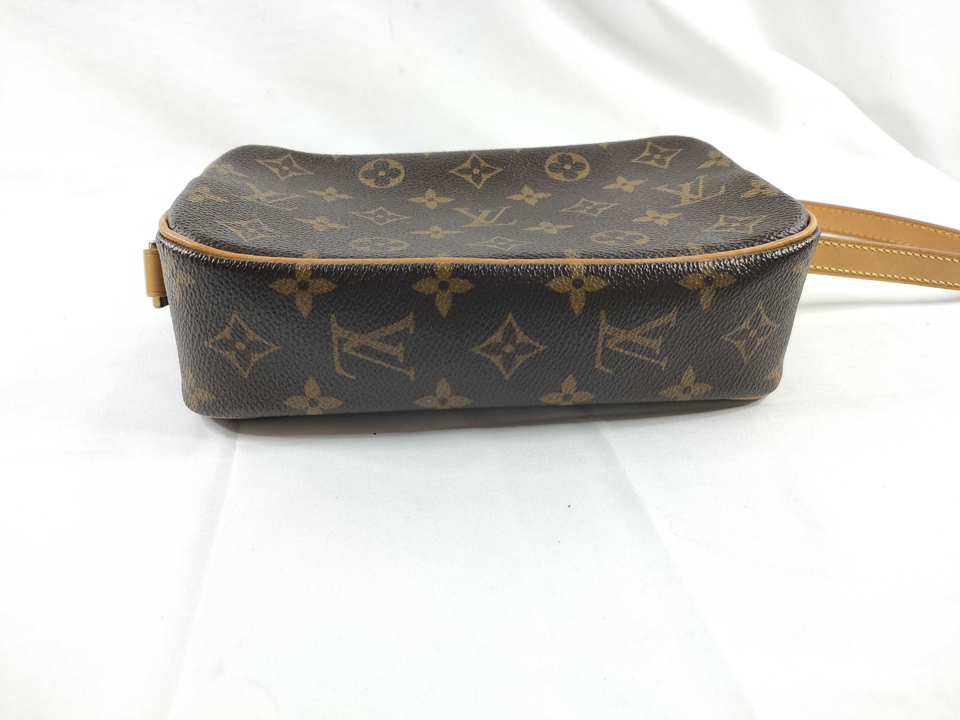 Monogram Pochette Cite M51183 (Serial number unclear) Brown Shoulder Bag — view 4
