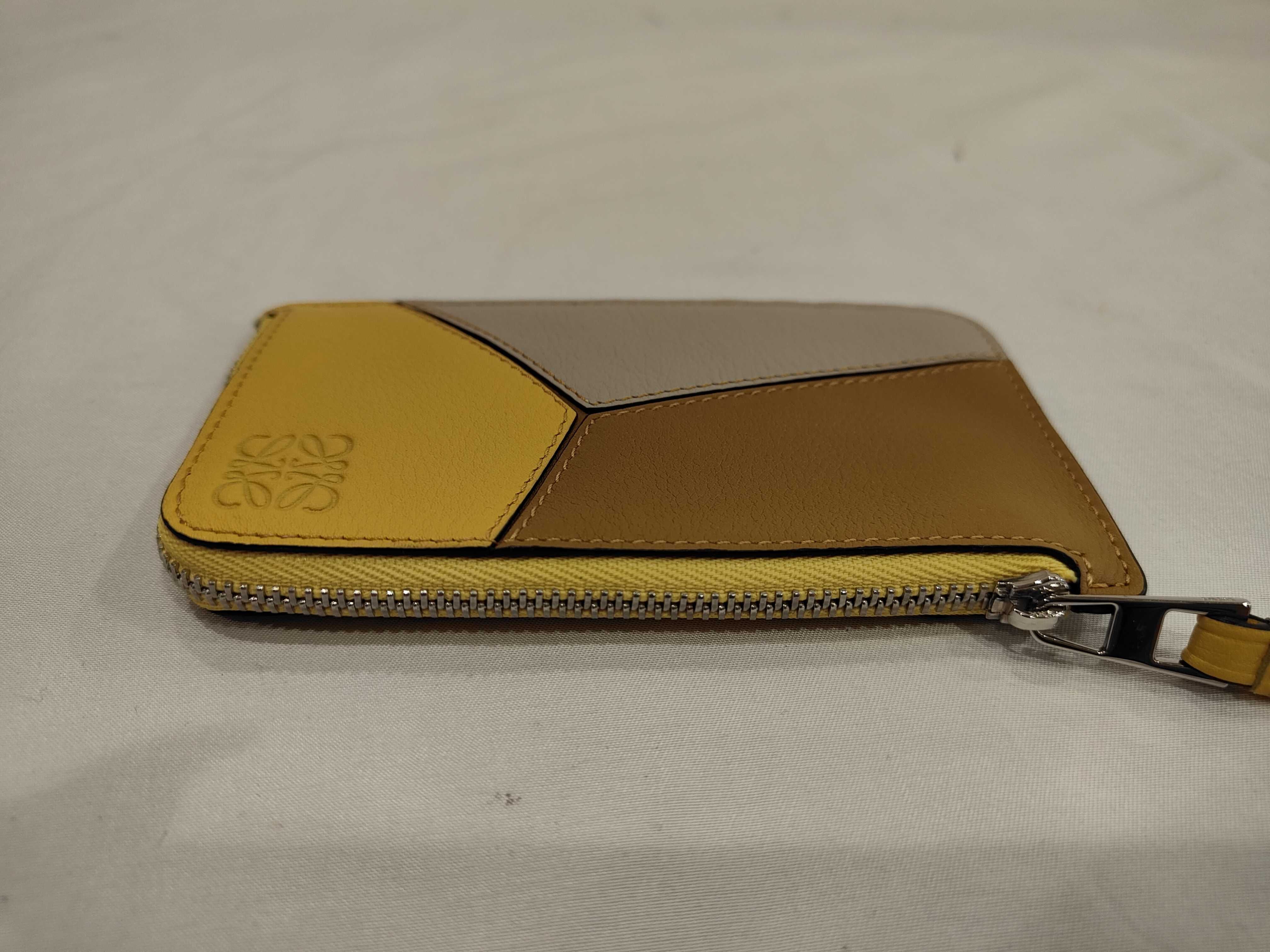 Puzzle Coin Card Holder (Inside soiled) Coin Case — view 6