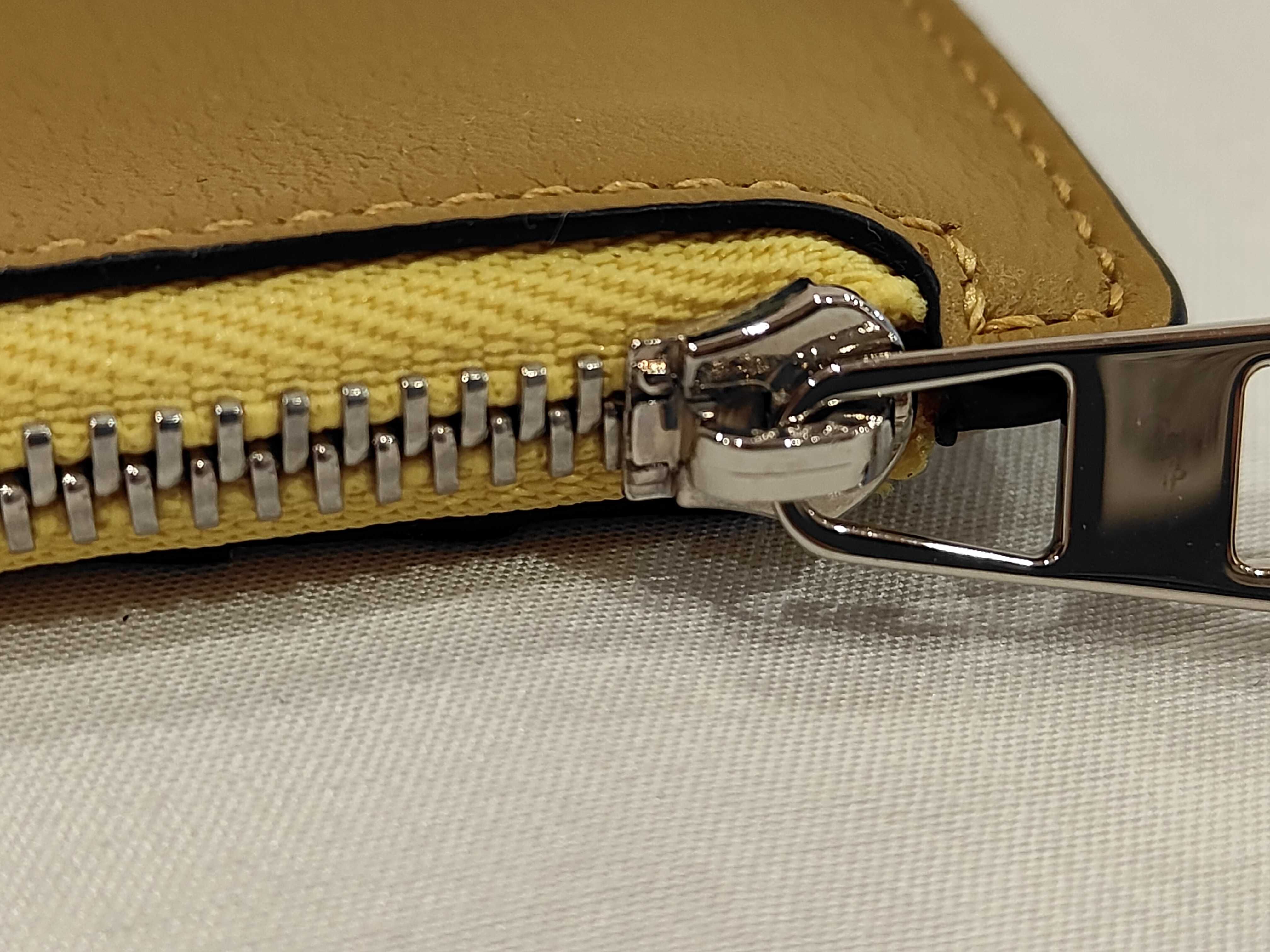 Puzzle Coin Card Holder (Inside soiled) Coin Case — view 7