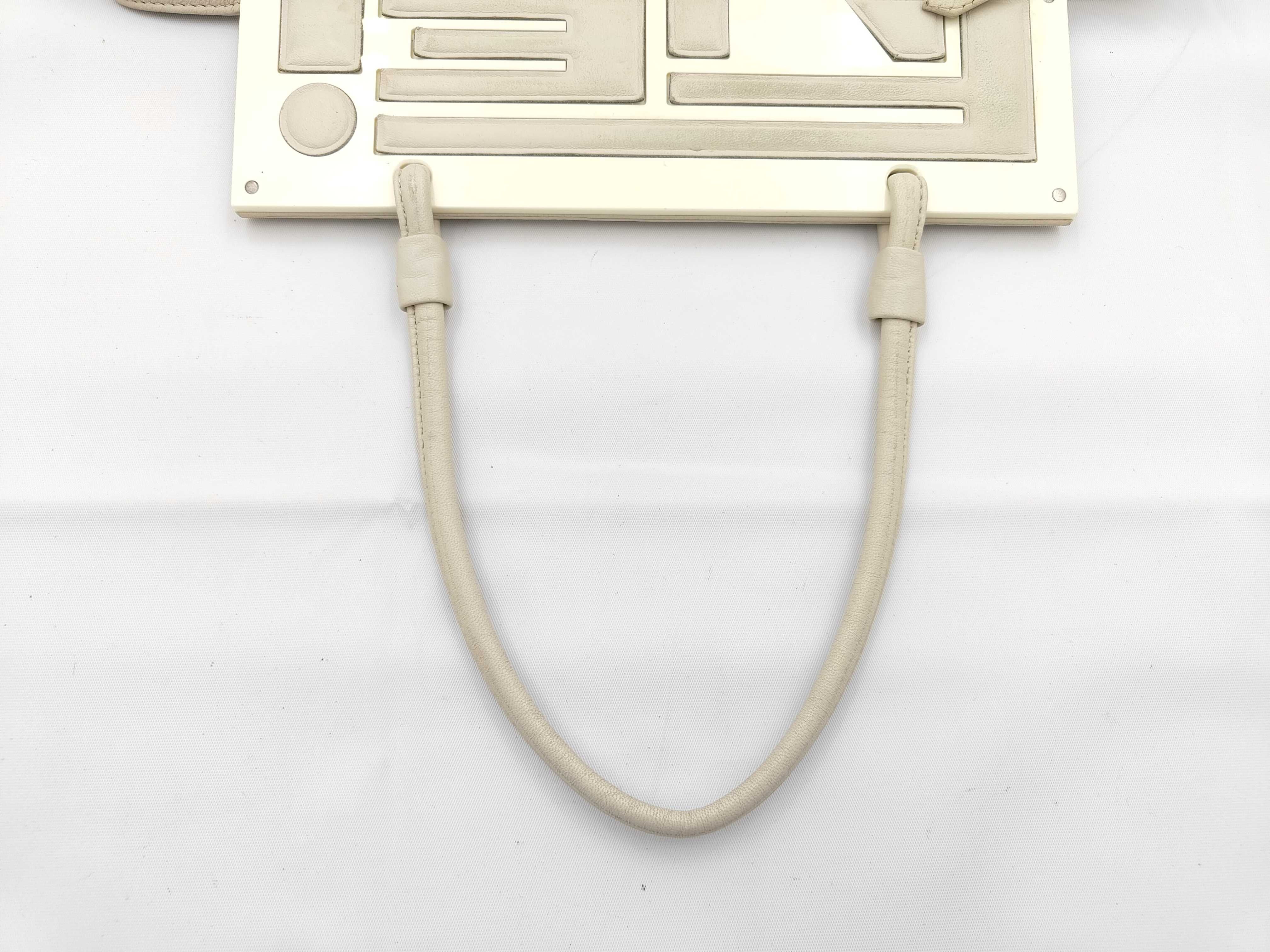 shoulder bag, gray. — view 3