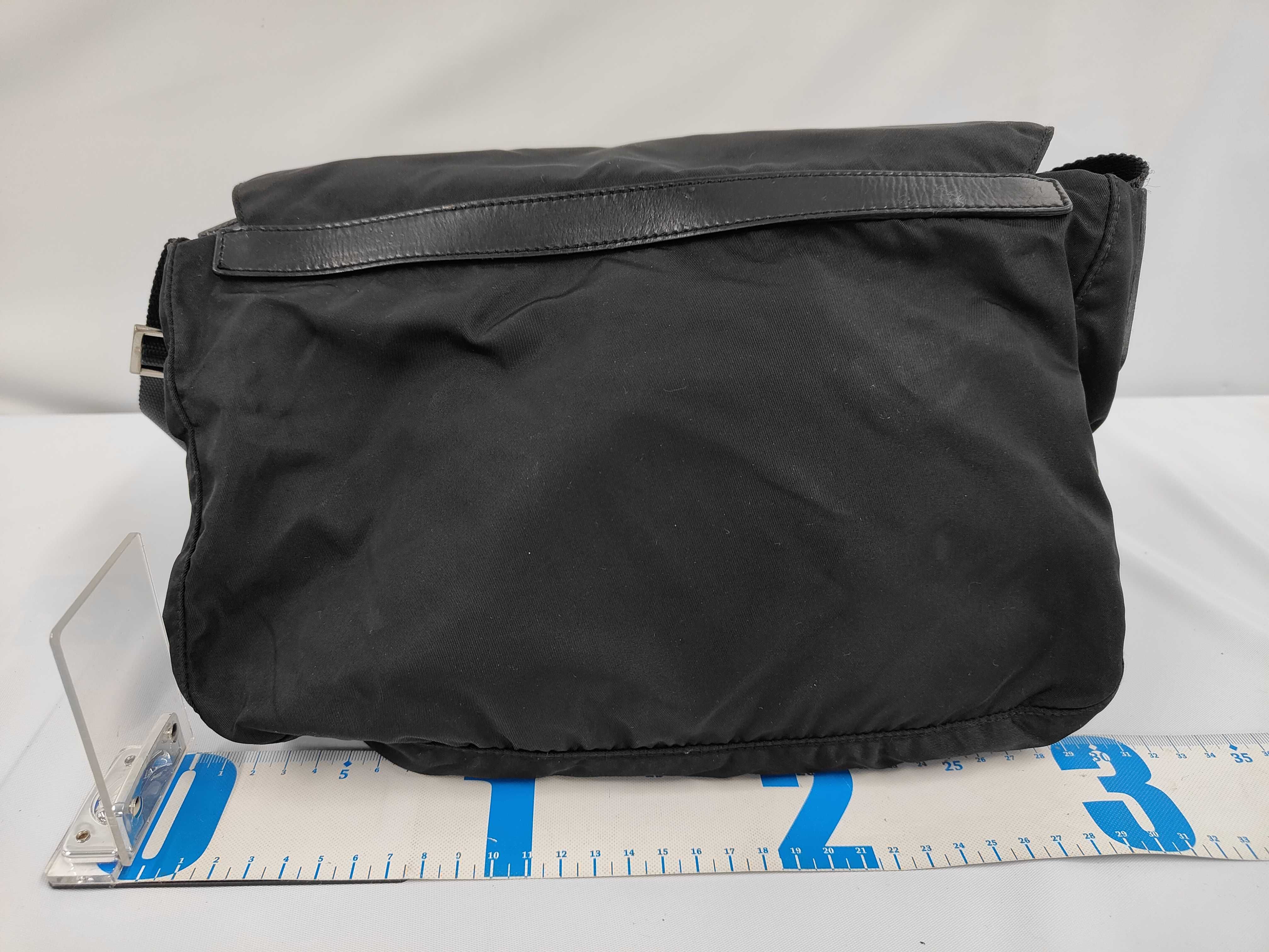 Triangle Logo Double Belt Tessuto Nylon Shoulder Bag — view 2
