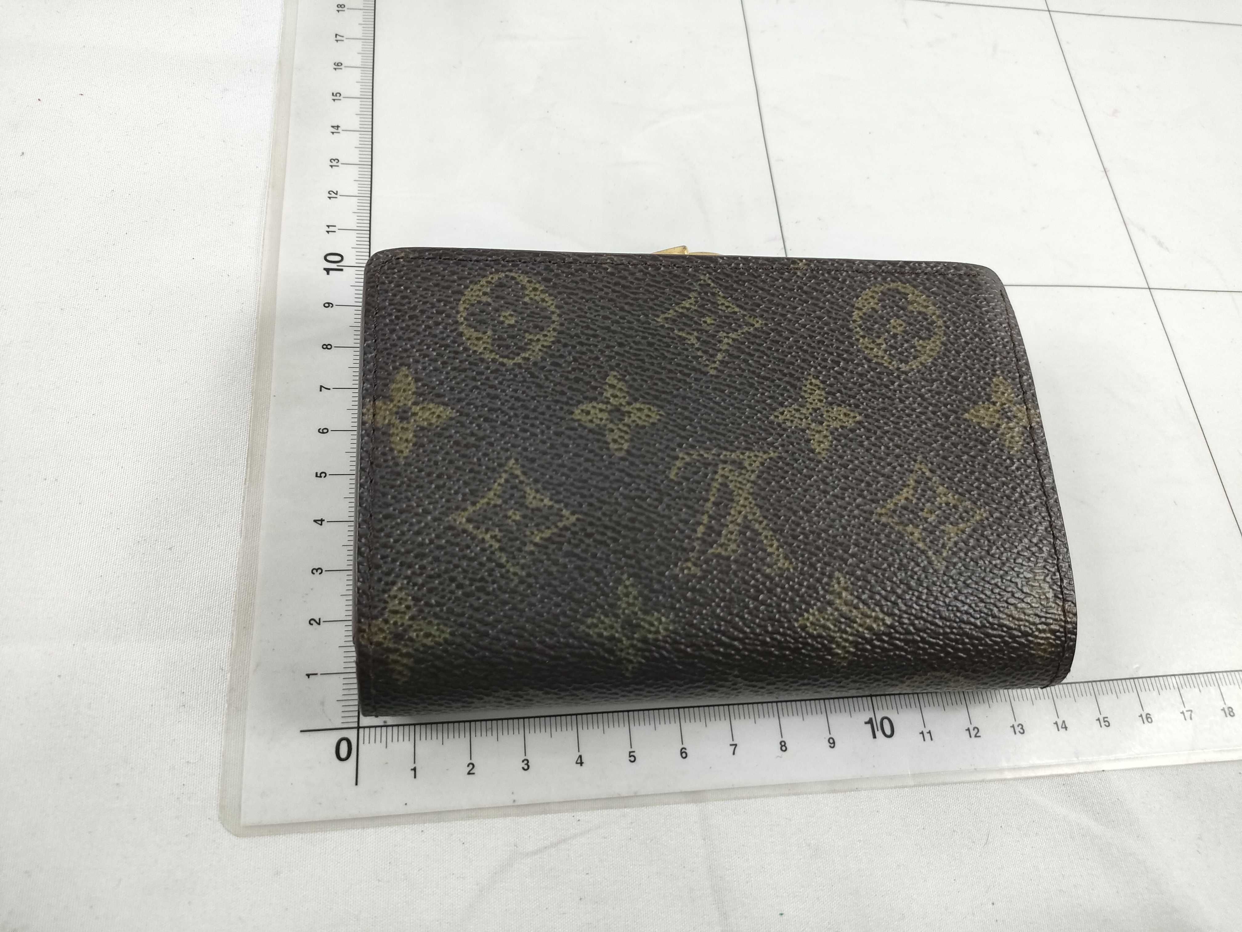 Monogram Louis Vuitton Monogram Folding Wallet — view 2
