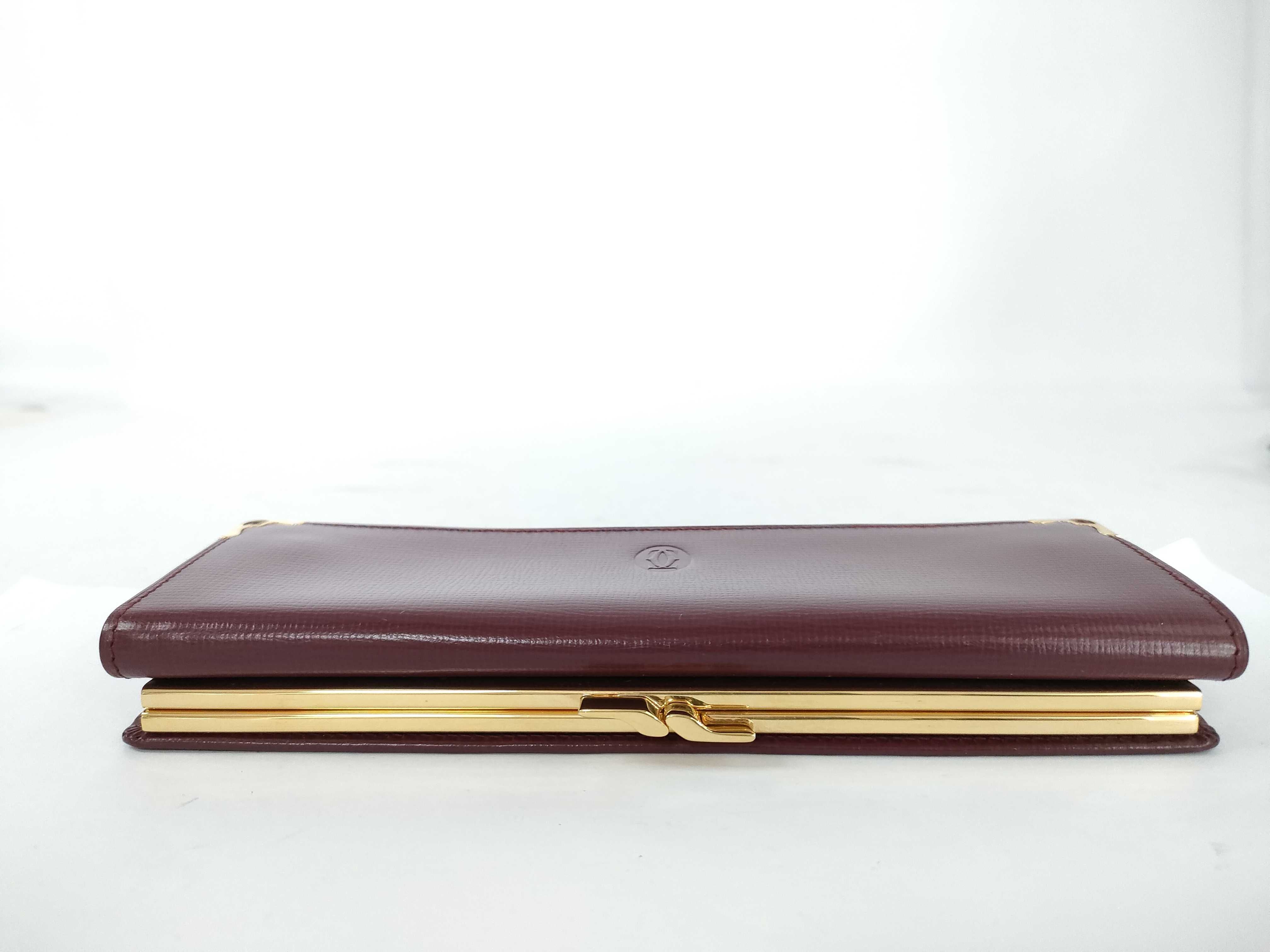 Must Line Wallet — view 5
