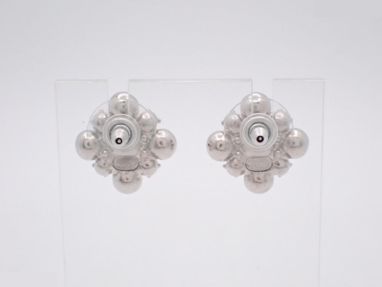Piercing 08C — view 2