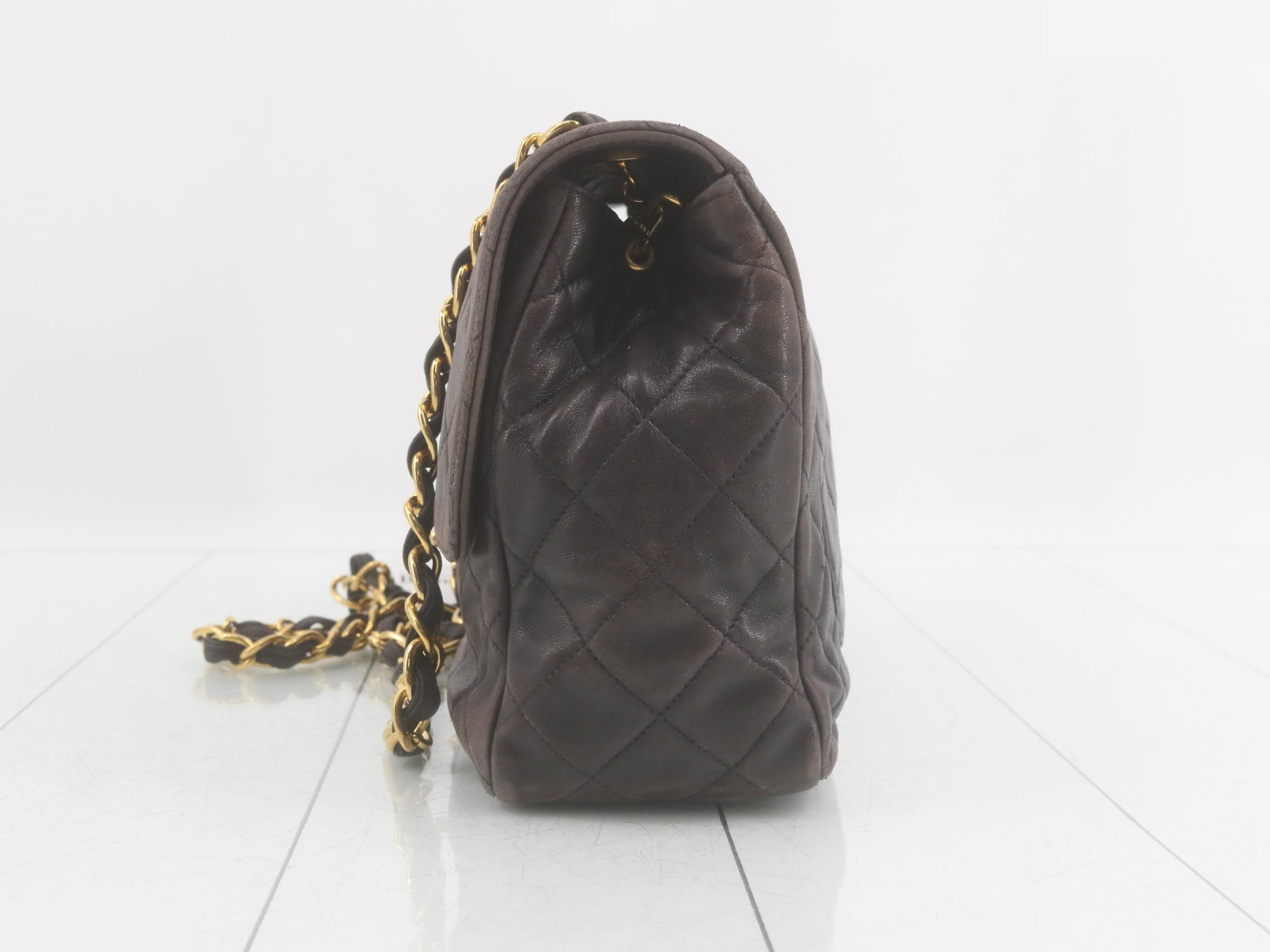 Matelassé 25 Double Chain Shoulder Bag (with original seal) — view 3