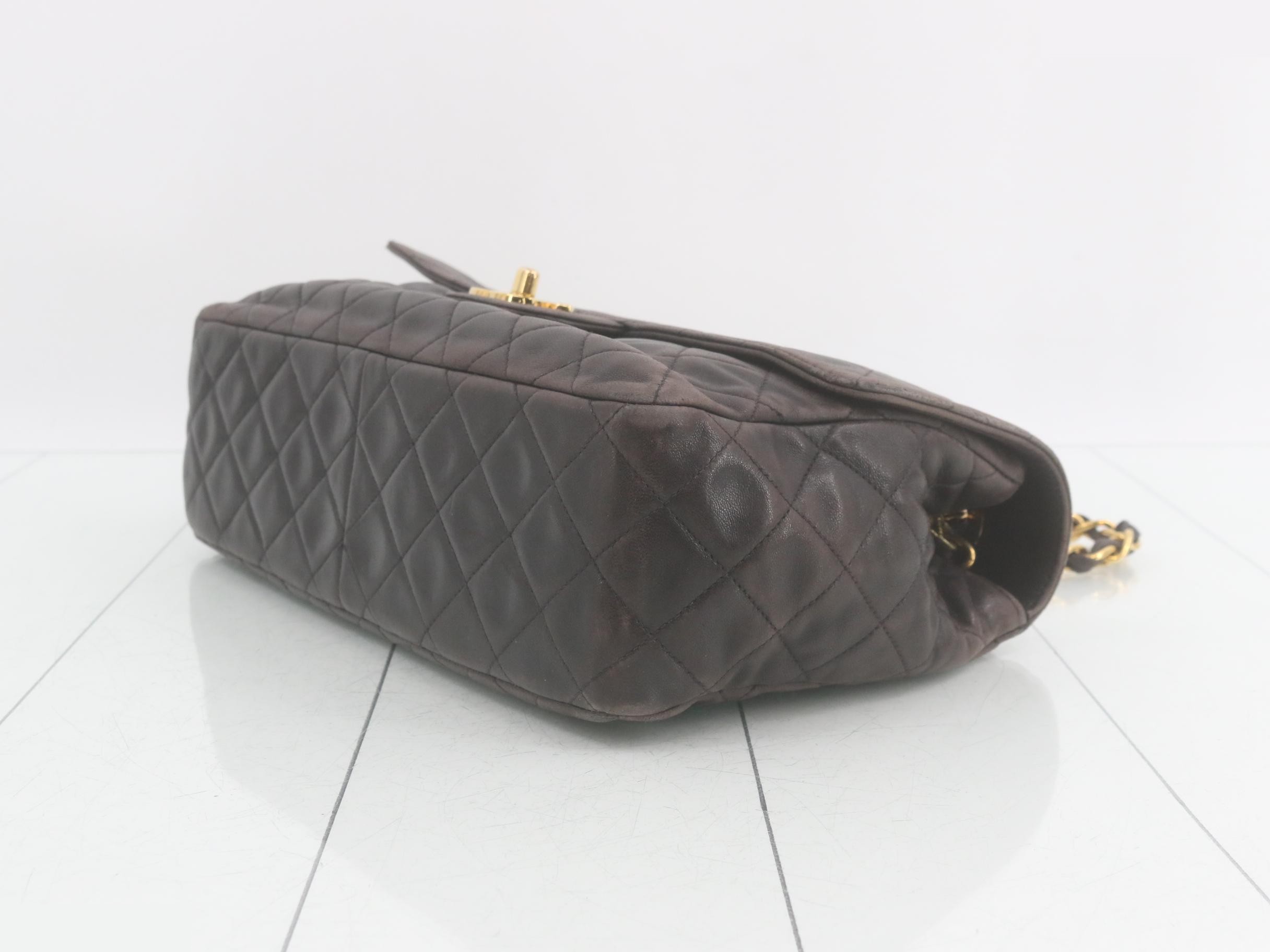 Matelassé 25 Double Chain Shoulder Bag (with original seal) — view 6