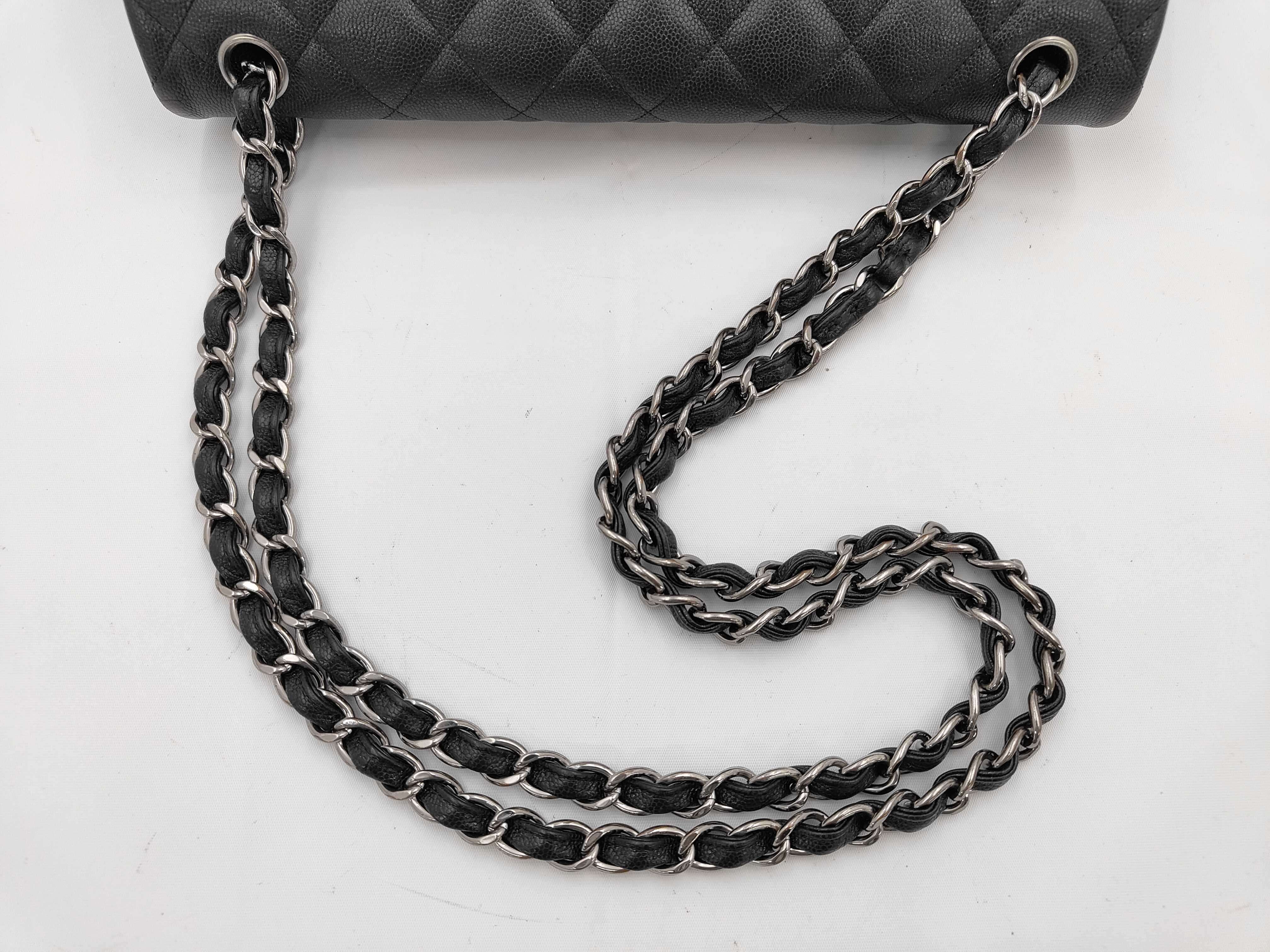 Matelassé 30 Chain Shoulder Bag, Double Flap, Caviar Leather, Black Shoulder Bag — view 3