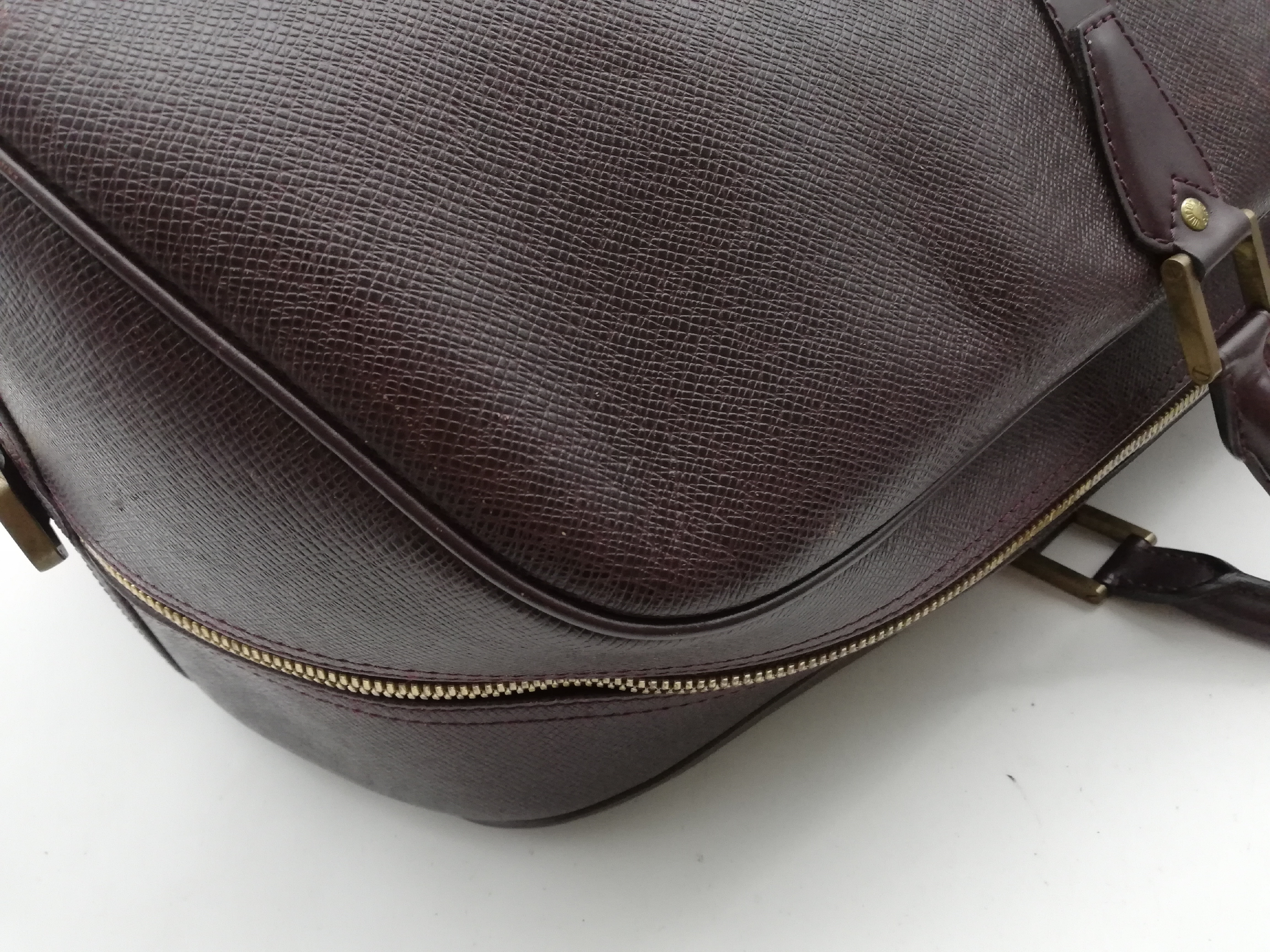 Taiga Kendall GM M30116 Shoulder Strap Boston Bag — view 14