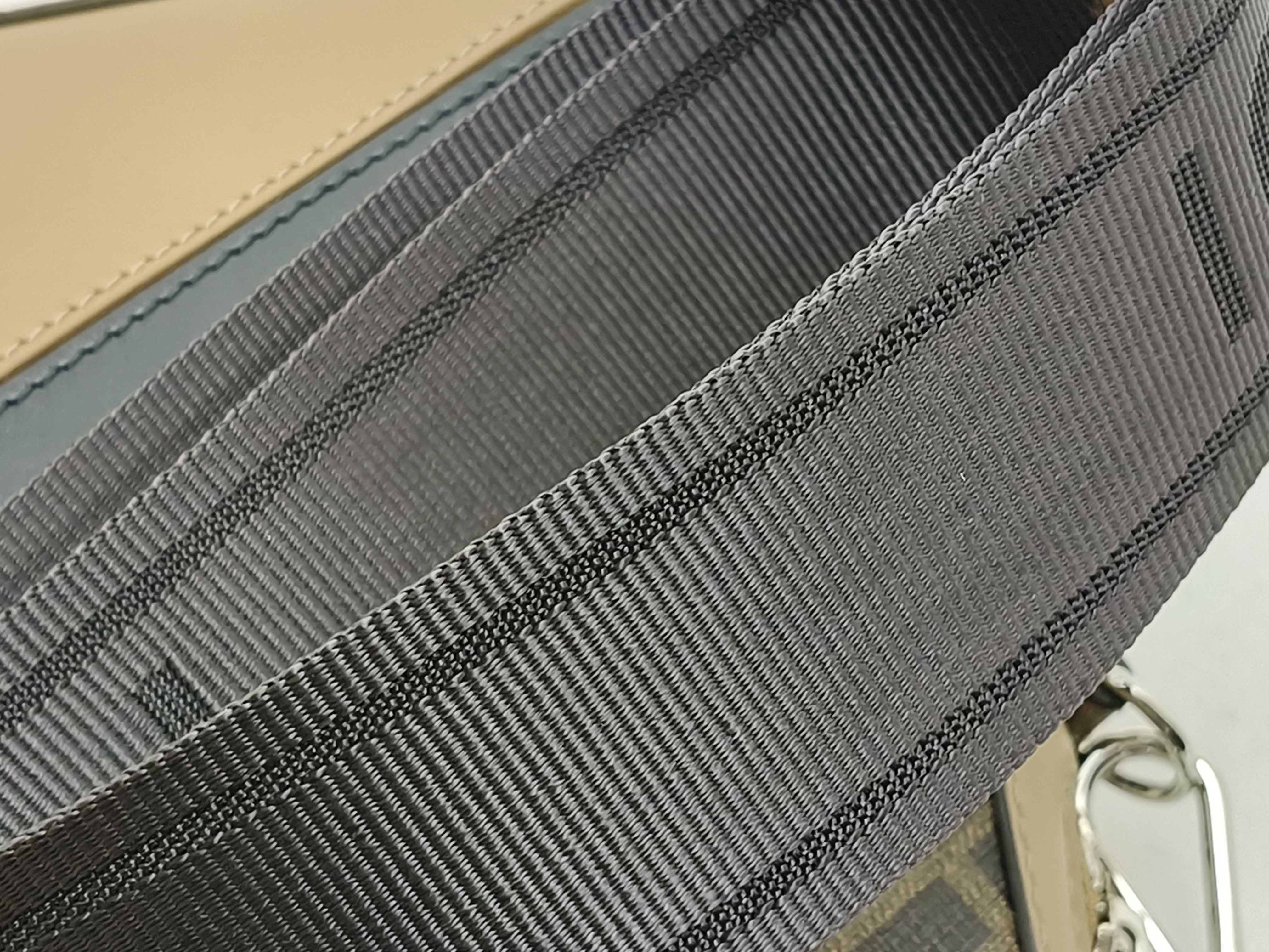 Diagonal Zucca Shoulder Bag — view 4
