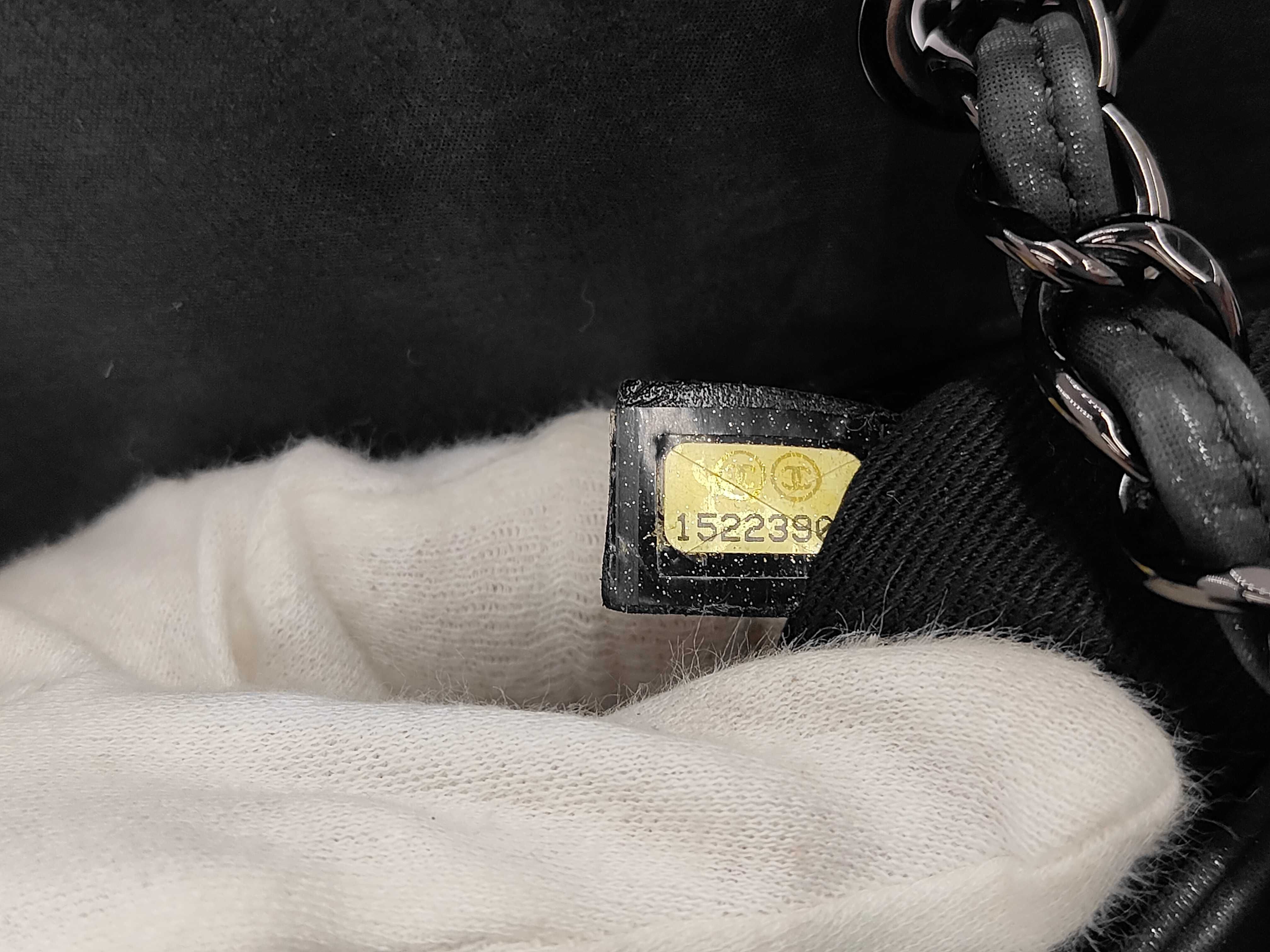 Wild Stitch Shoulder Bag (Black) — view 9