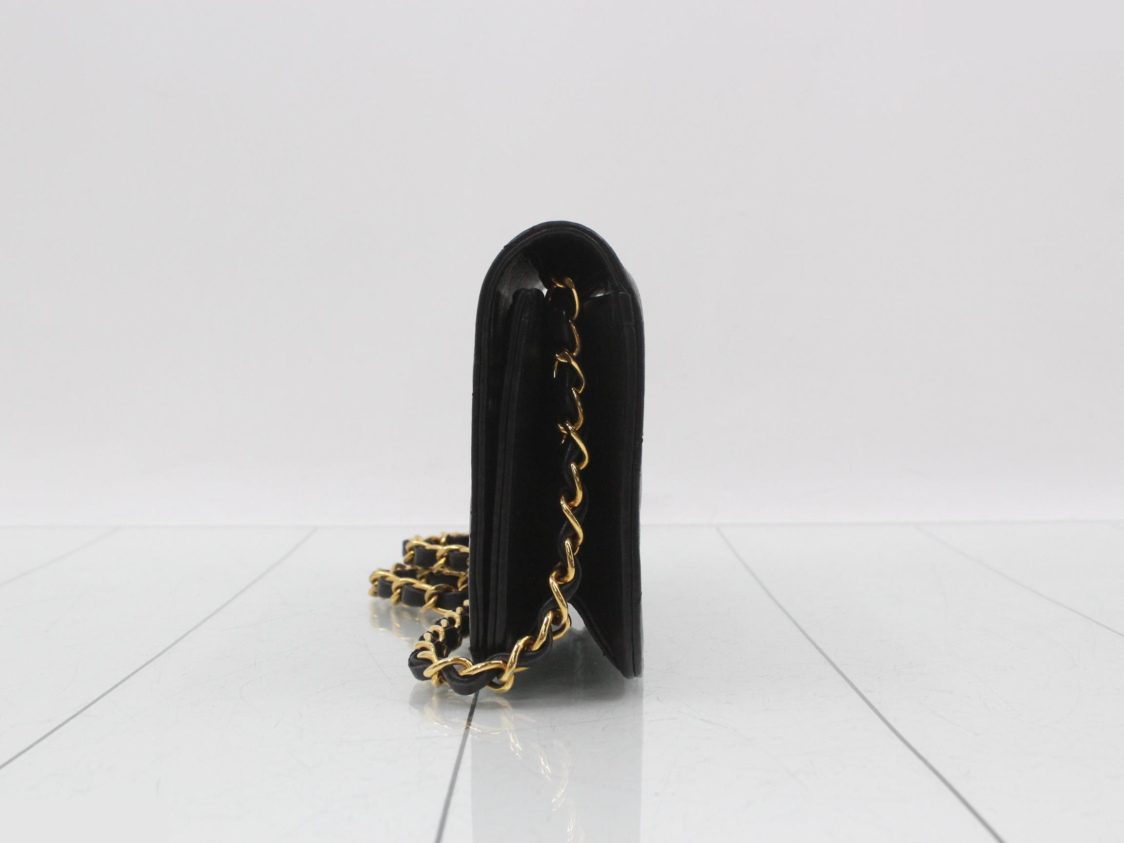 Mini Matelassé 19 Full Flap Chain Shoulder Bag (Series 10) — view 3