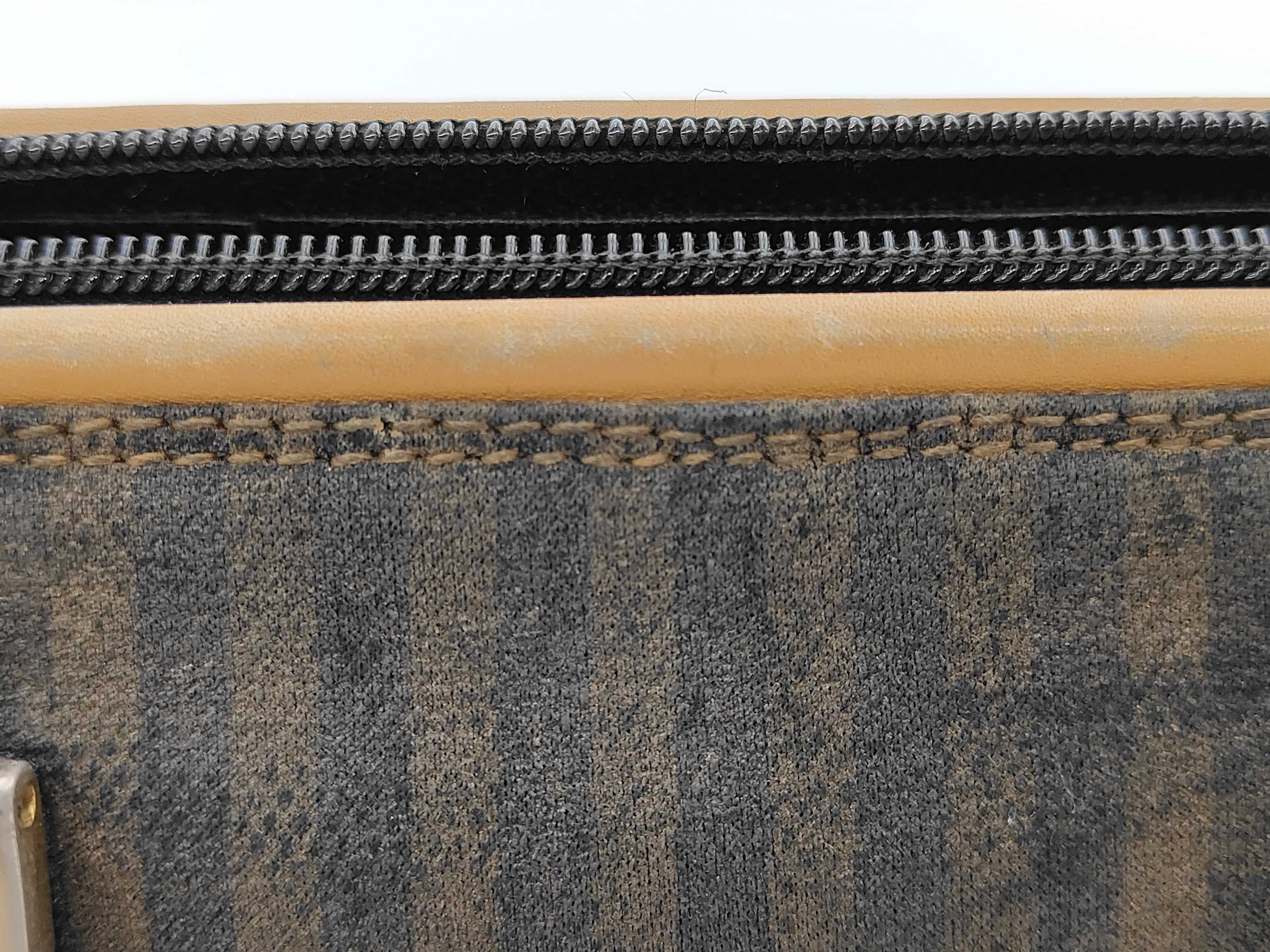 Pecan Pattern Handbag with Shoulder Strap, Boston Bag — view 15