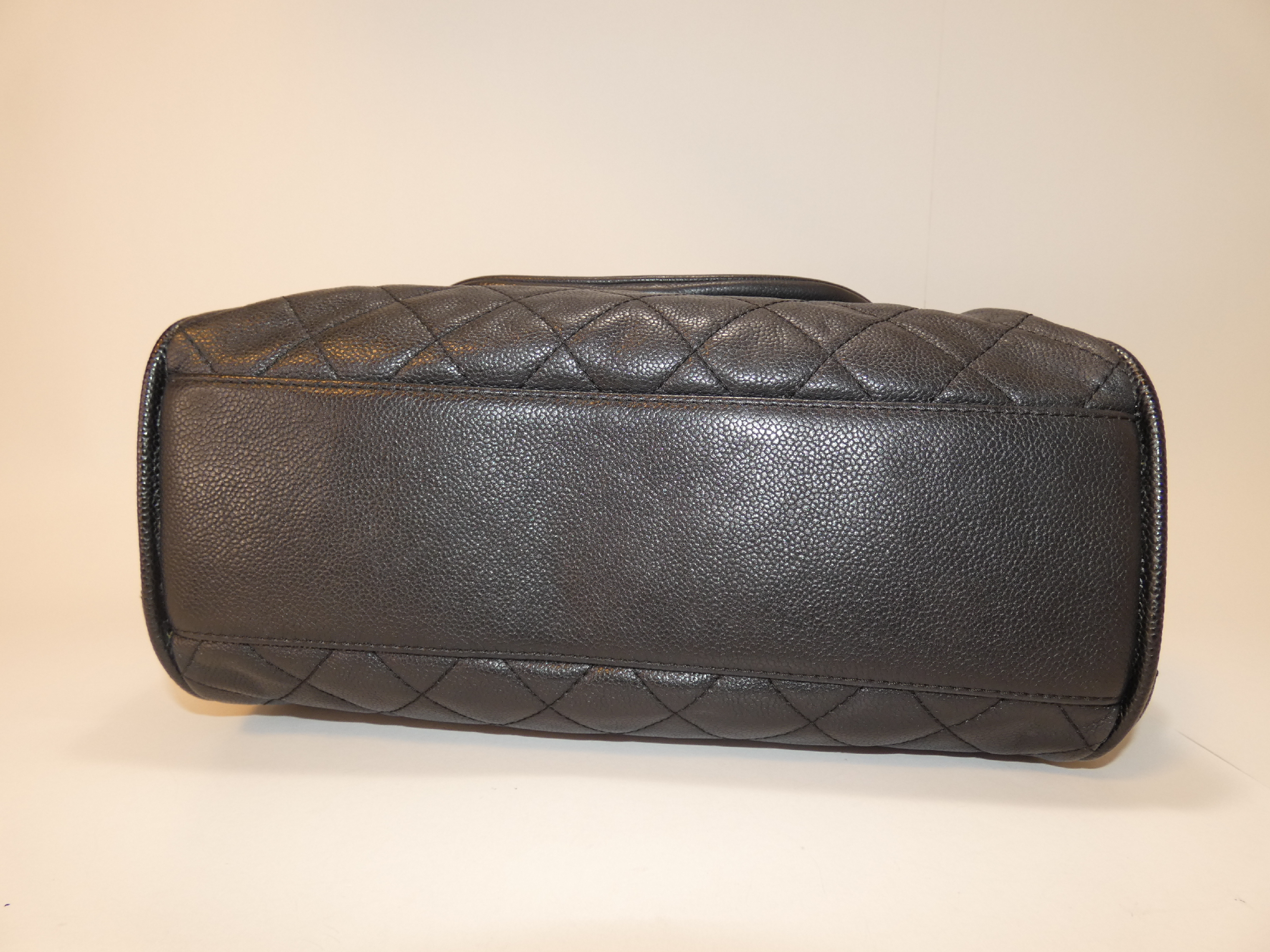 Large Coco Caviar Skin Black Chain Shoulder Bag — view 5