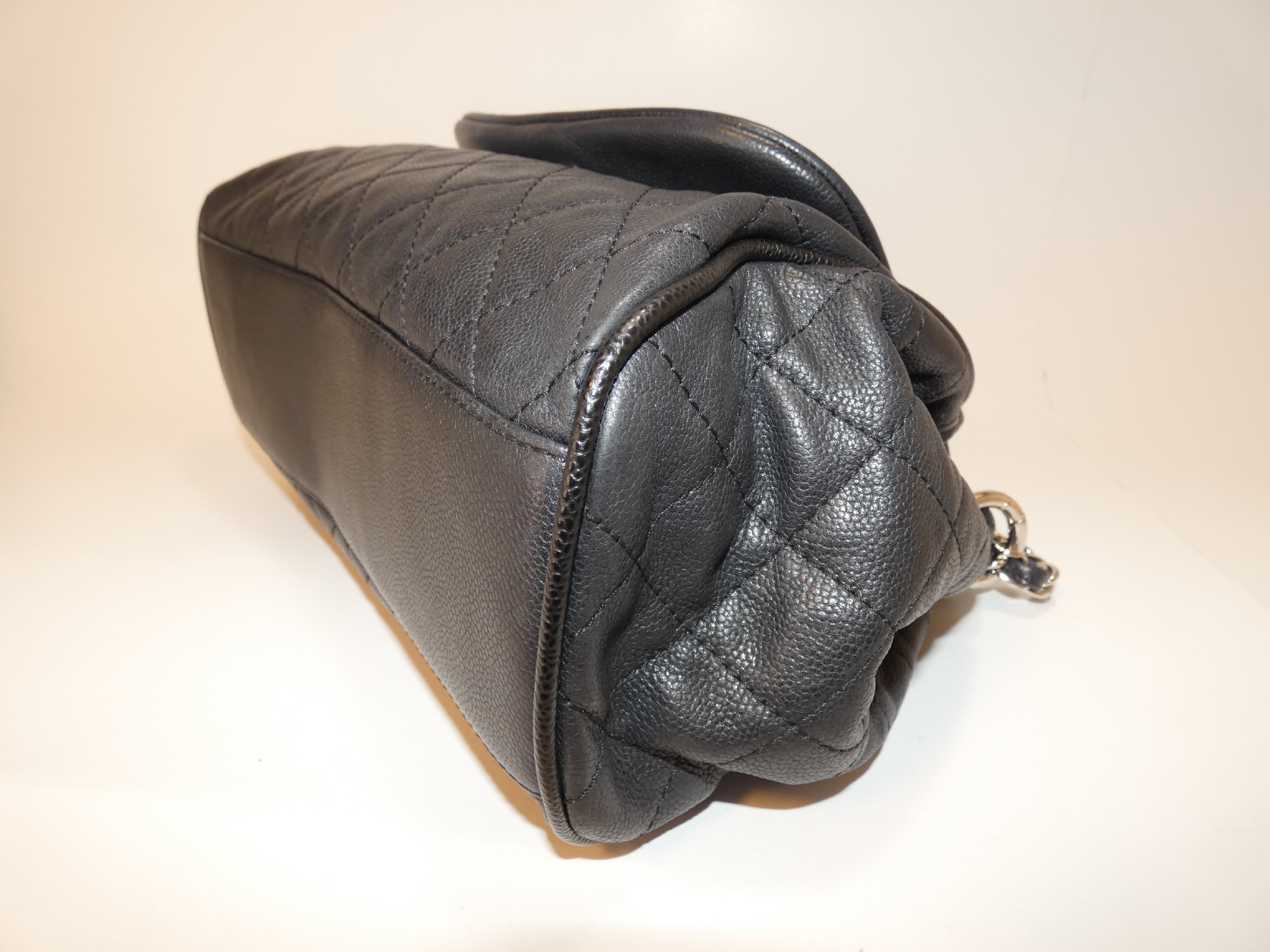 Large Coco Caviar Skin Black Chain Shoulder Bag — view 7