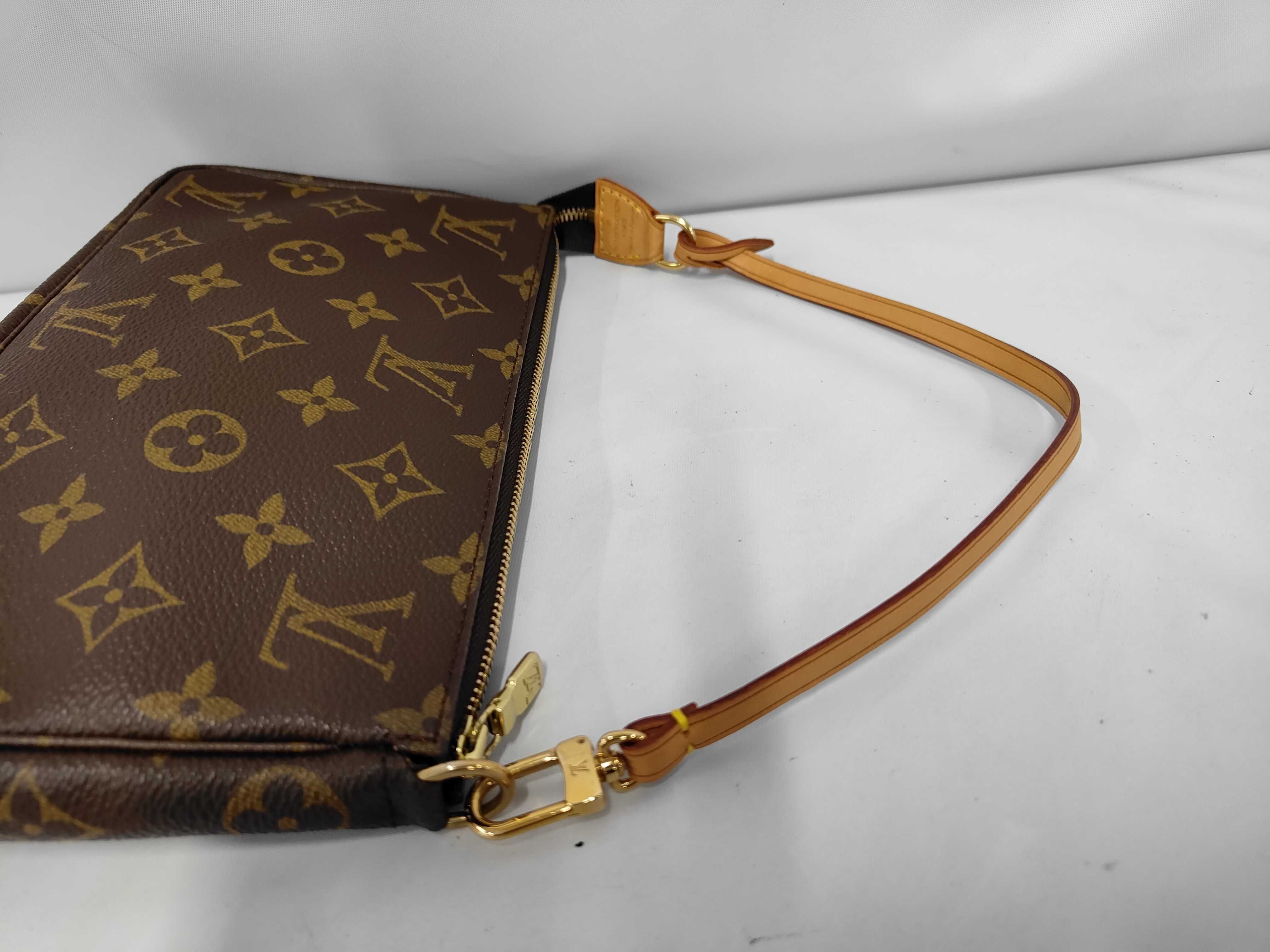 Monogram Pochette Accessoires SD0011 Bag — view 5