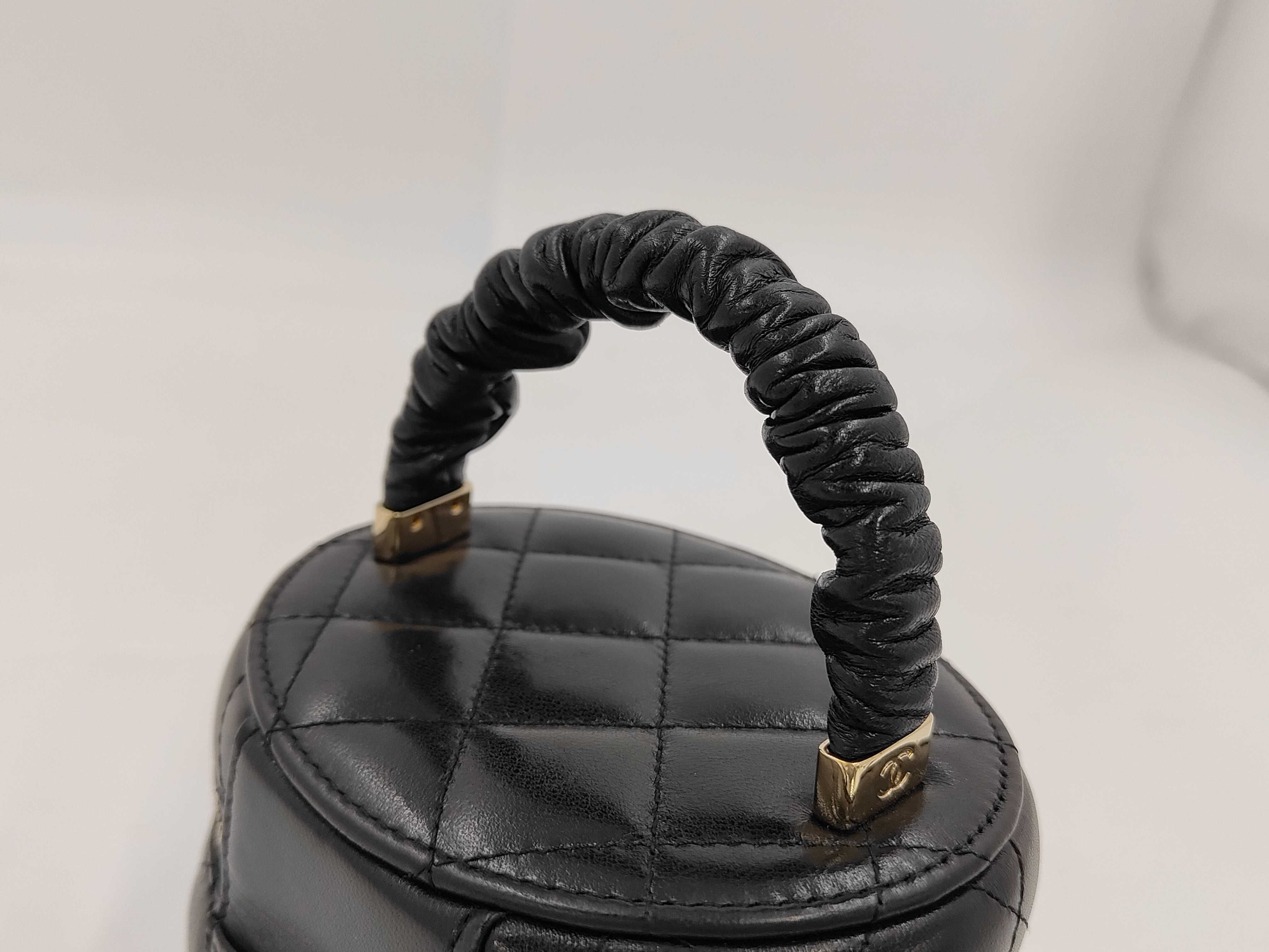 Matelassé handbag, black handbag — view 6