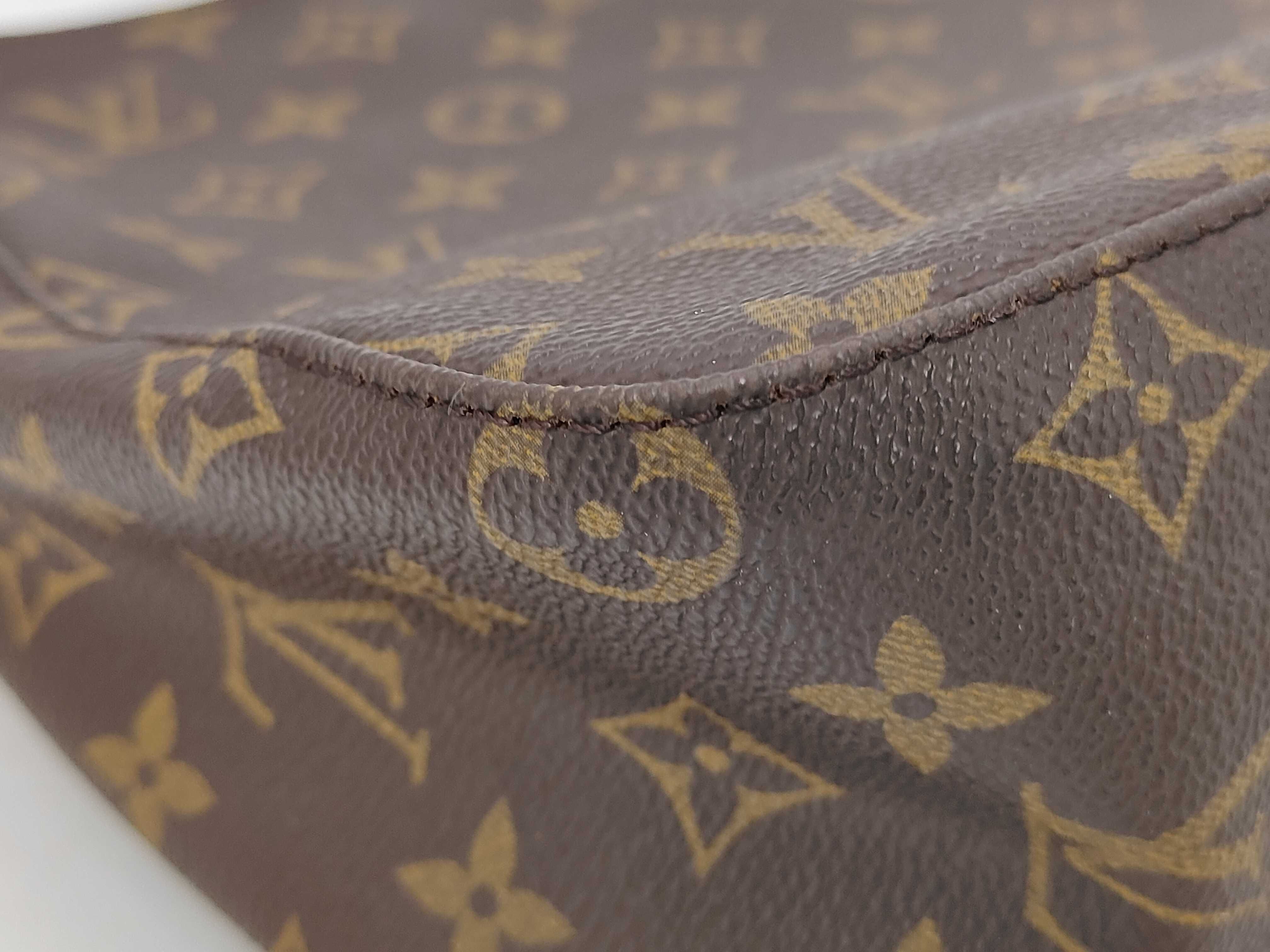 LV handbag — view 3