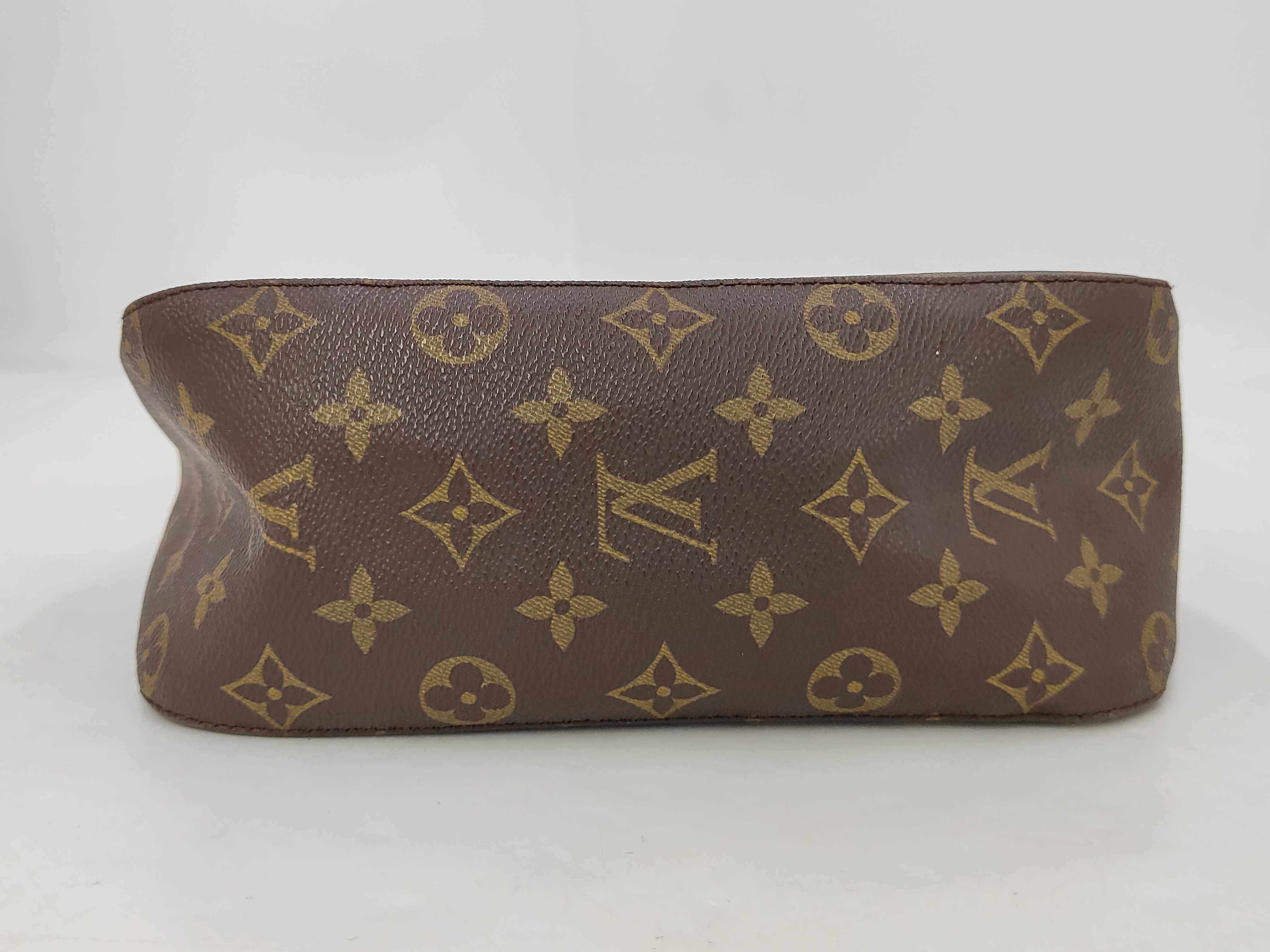 LV handbag — view 4