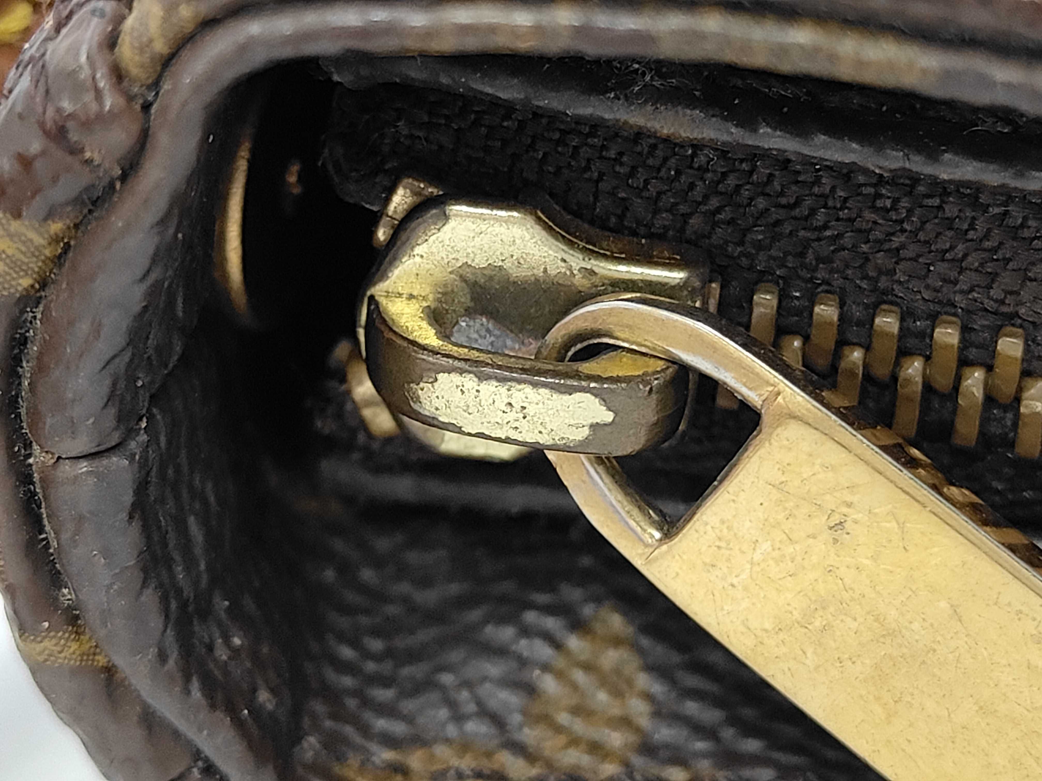 LV handbag — view 8