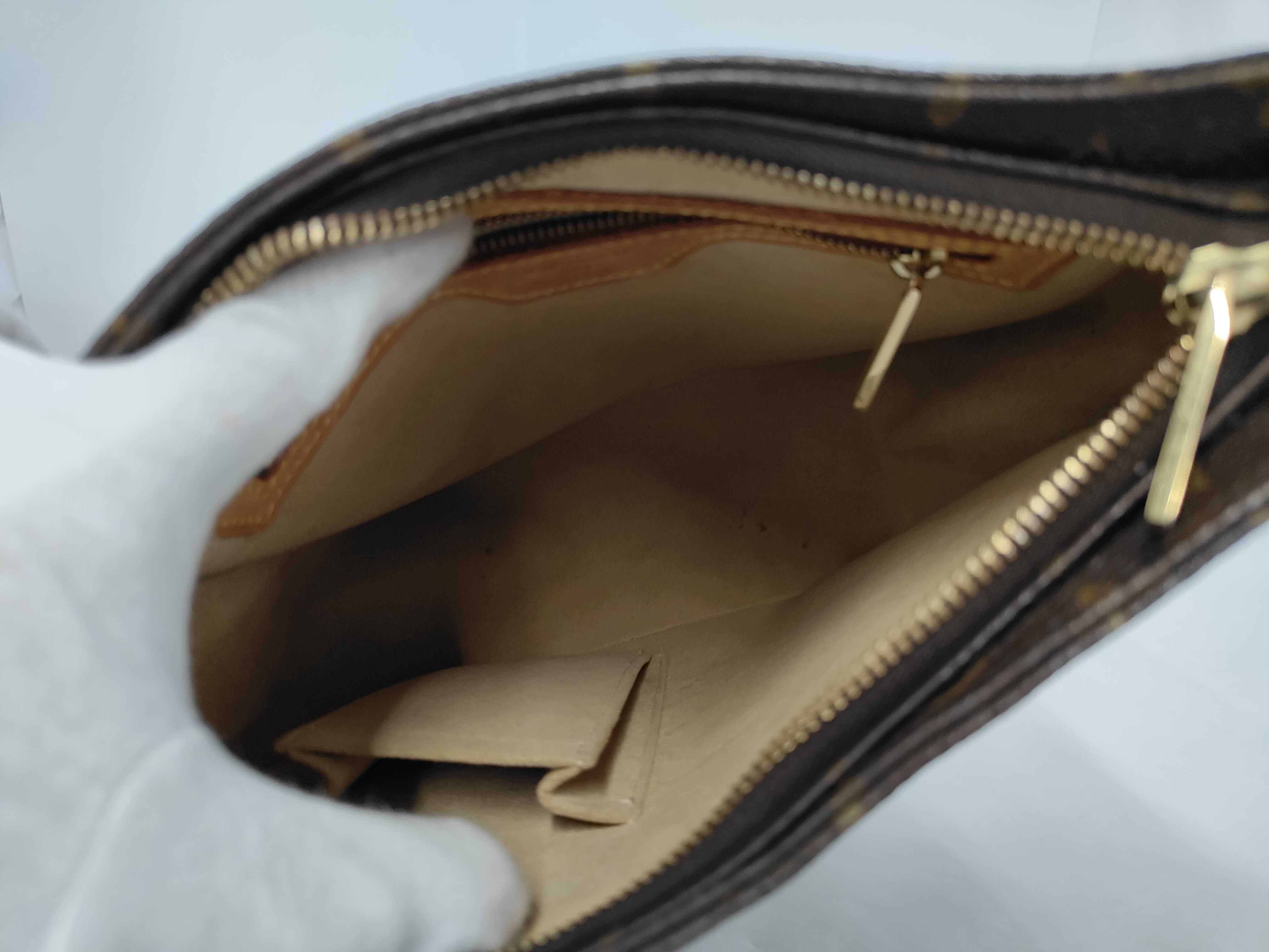 LV handbag — view 9