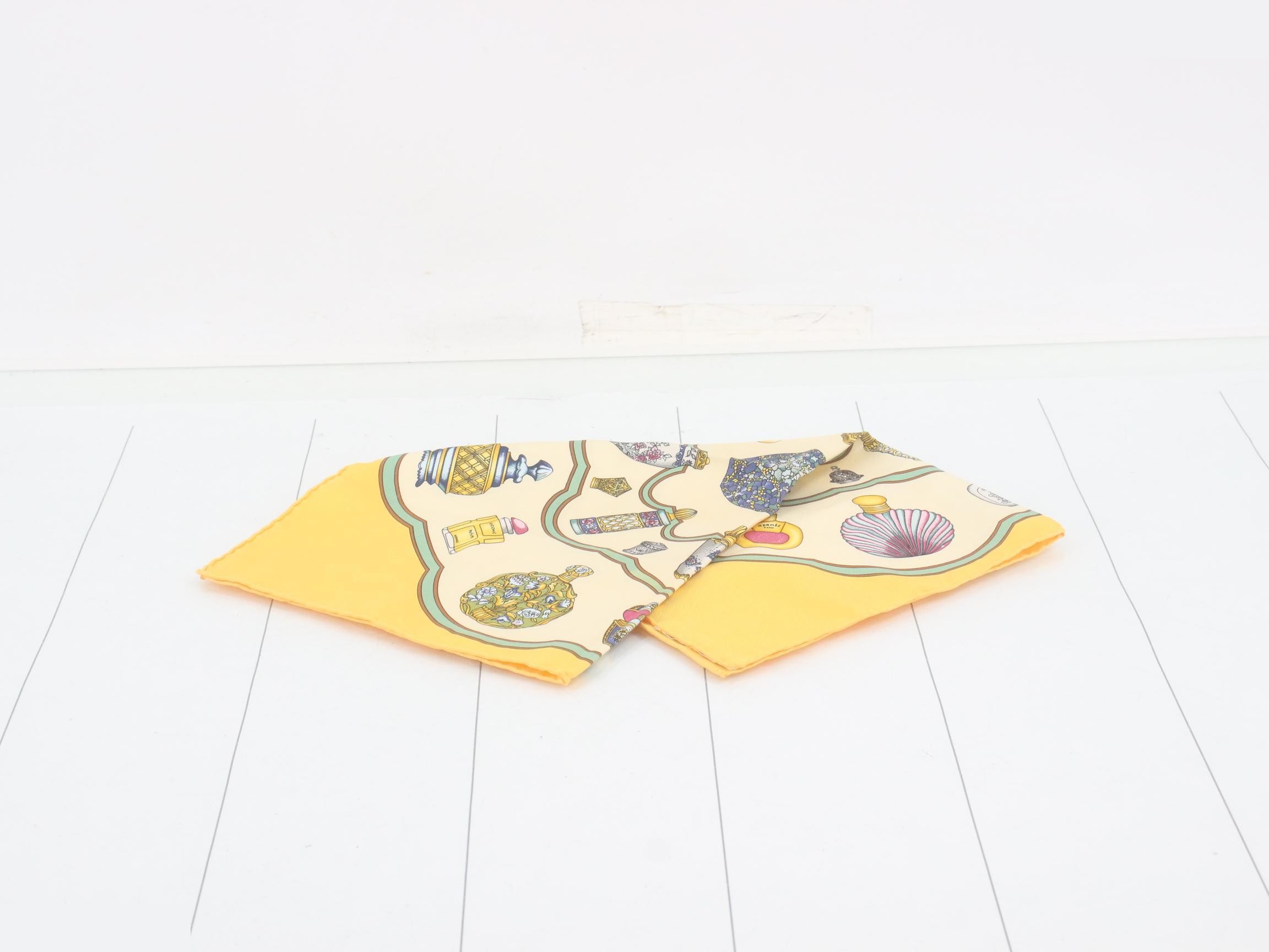 Curry (small) — view 3