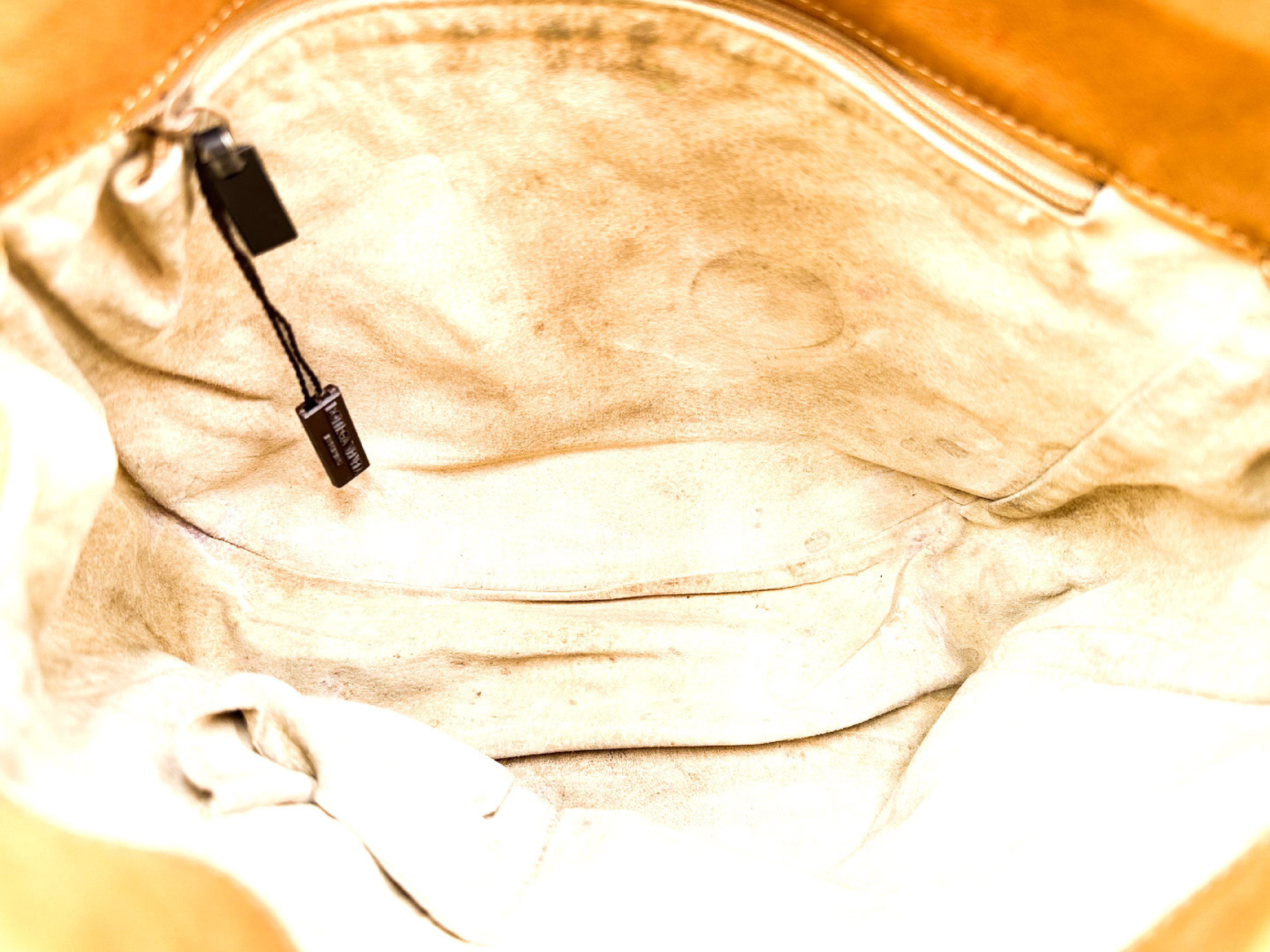 Intrecciato Yellow Leather Shoulder Bag — view 9