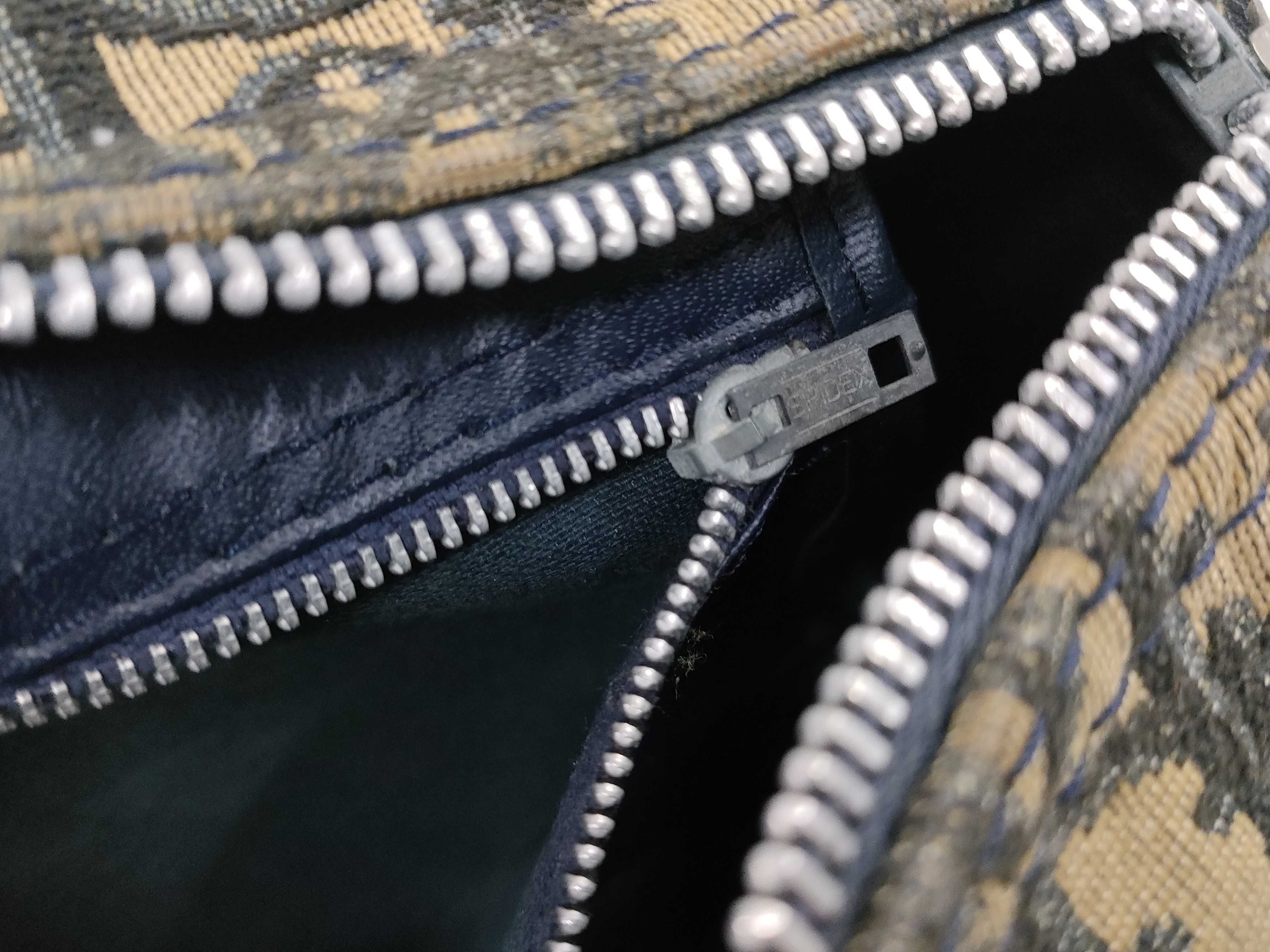 Trotter Boston Bag Handbag — view 11